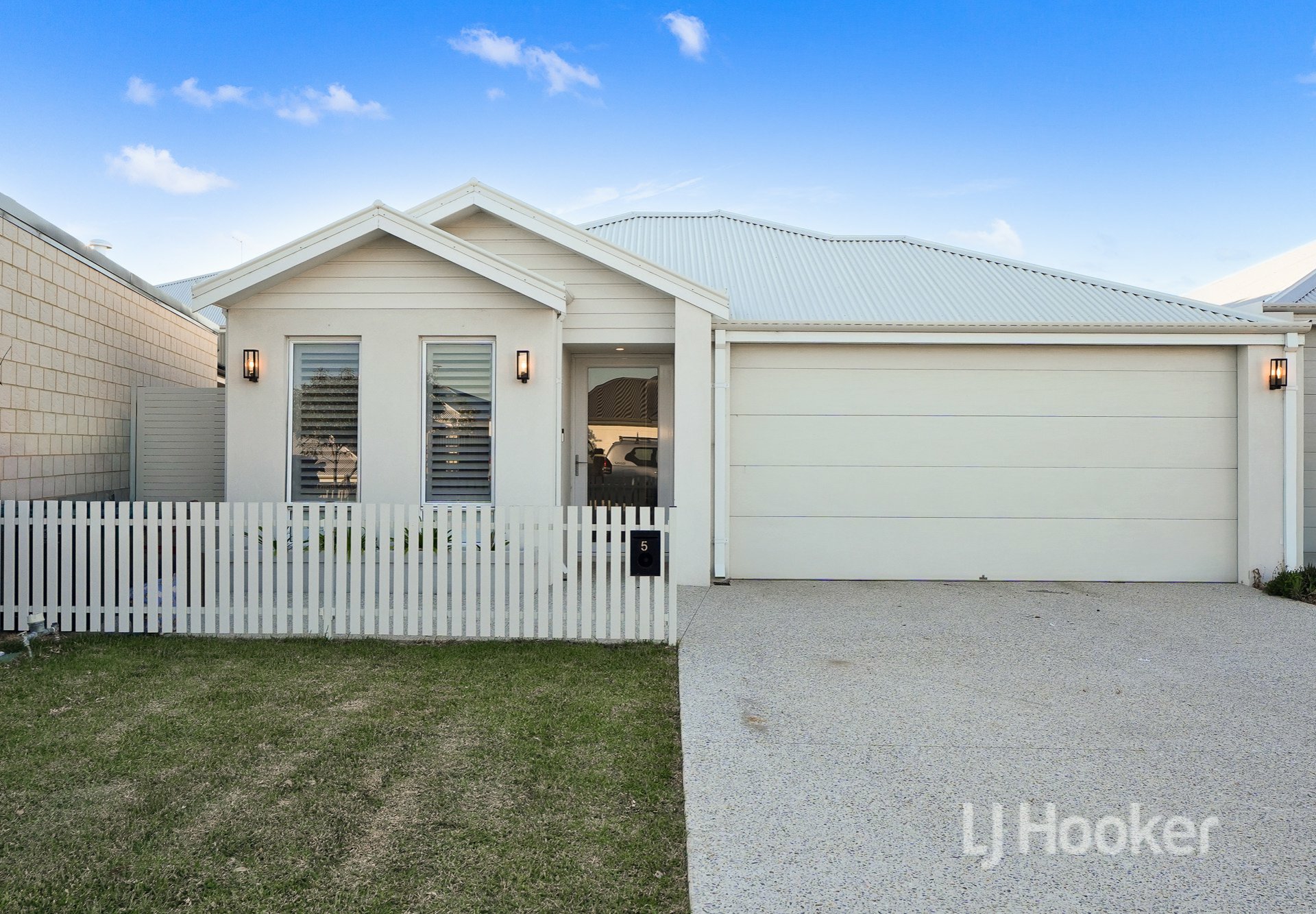 5 Hartog Way — photo from LJ Hooker Joondalup