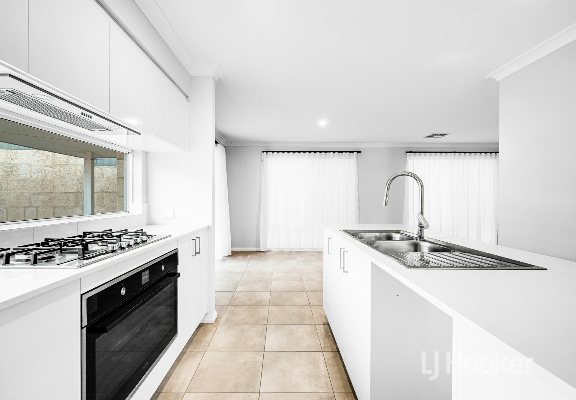 5 Hartog Way — photo 3 of 21