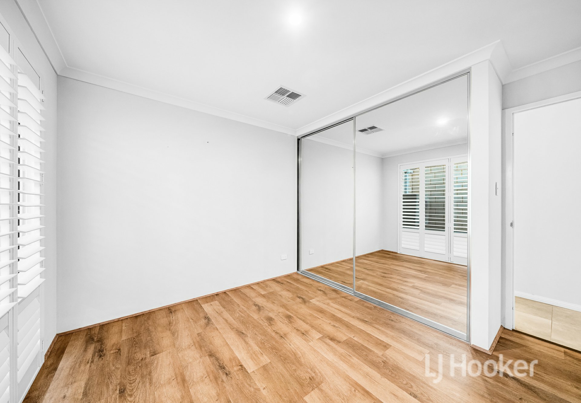 5 Hartog Way — photo 13 of 21