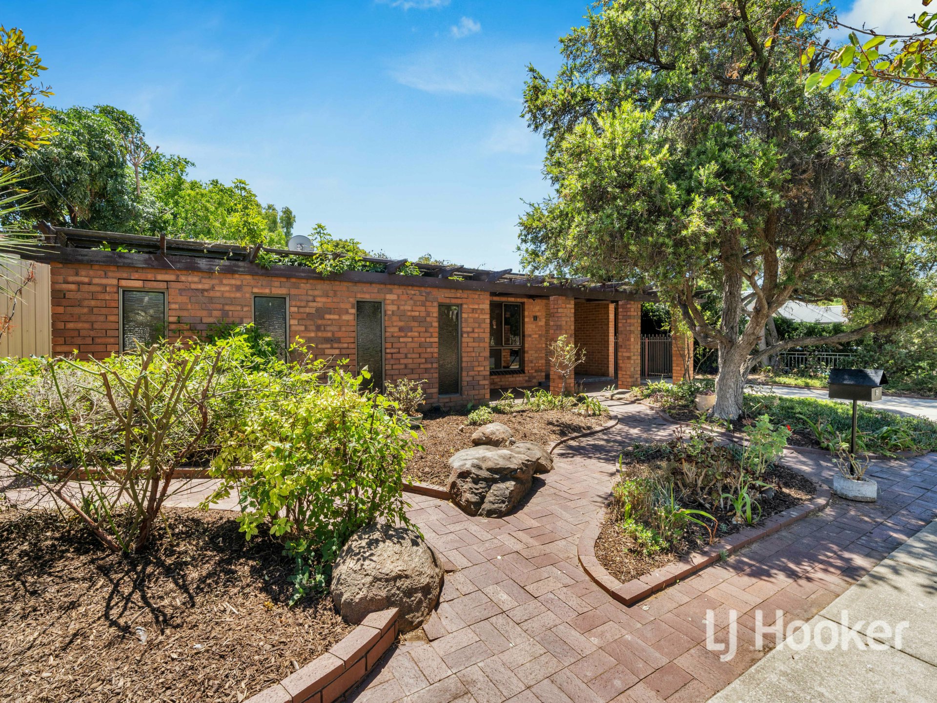 6 Stacey st, DUDLEY PARK