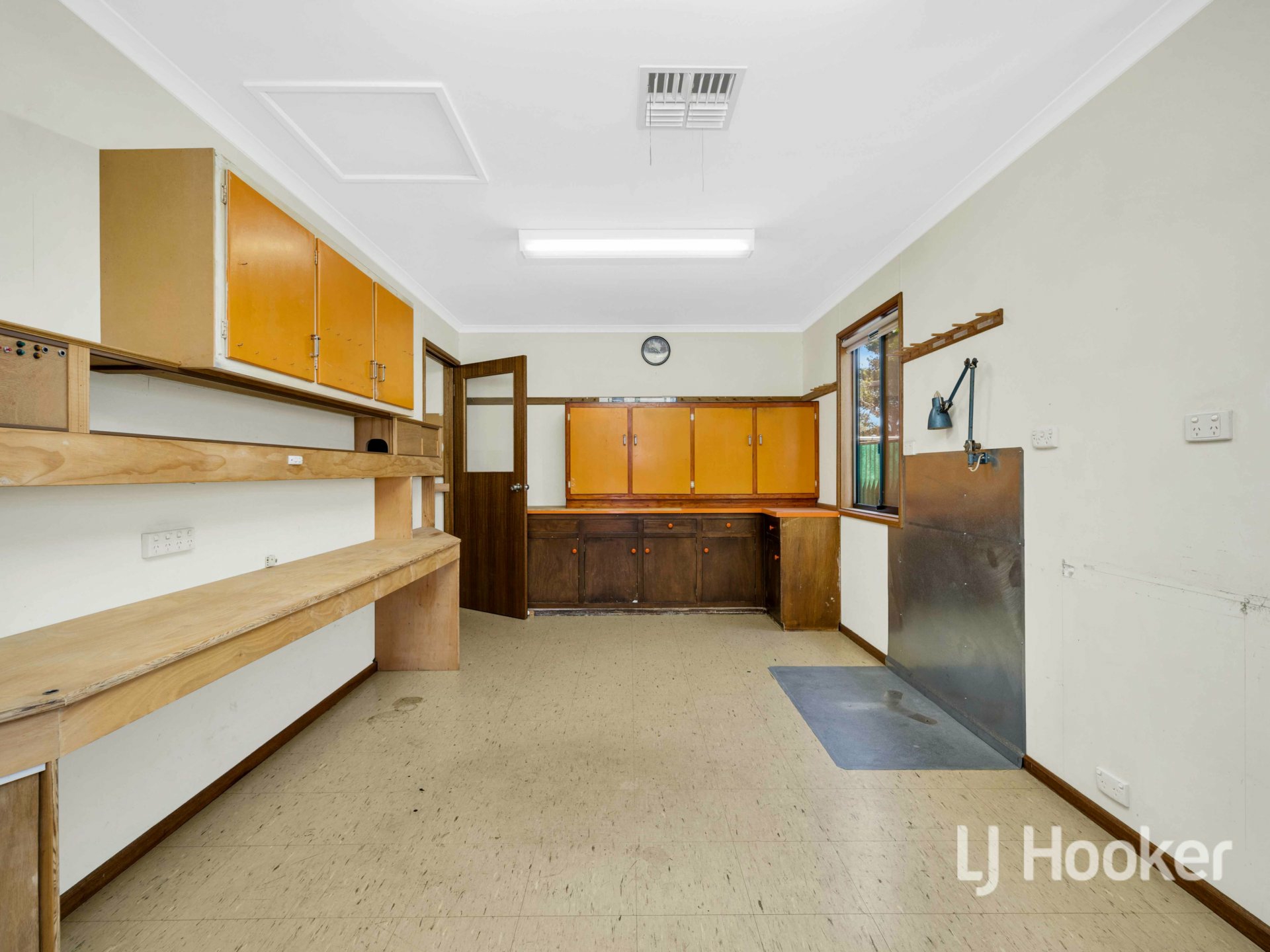 6 Stacey st, DUDLEY PARK