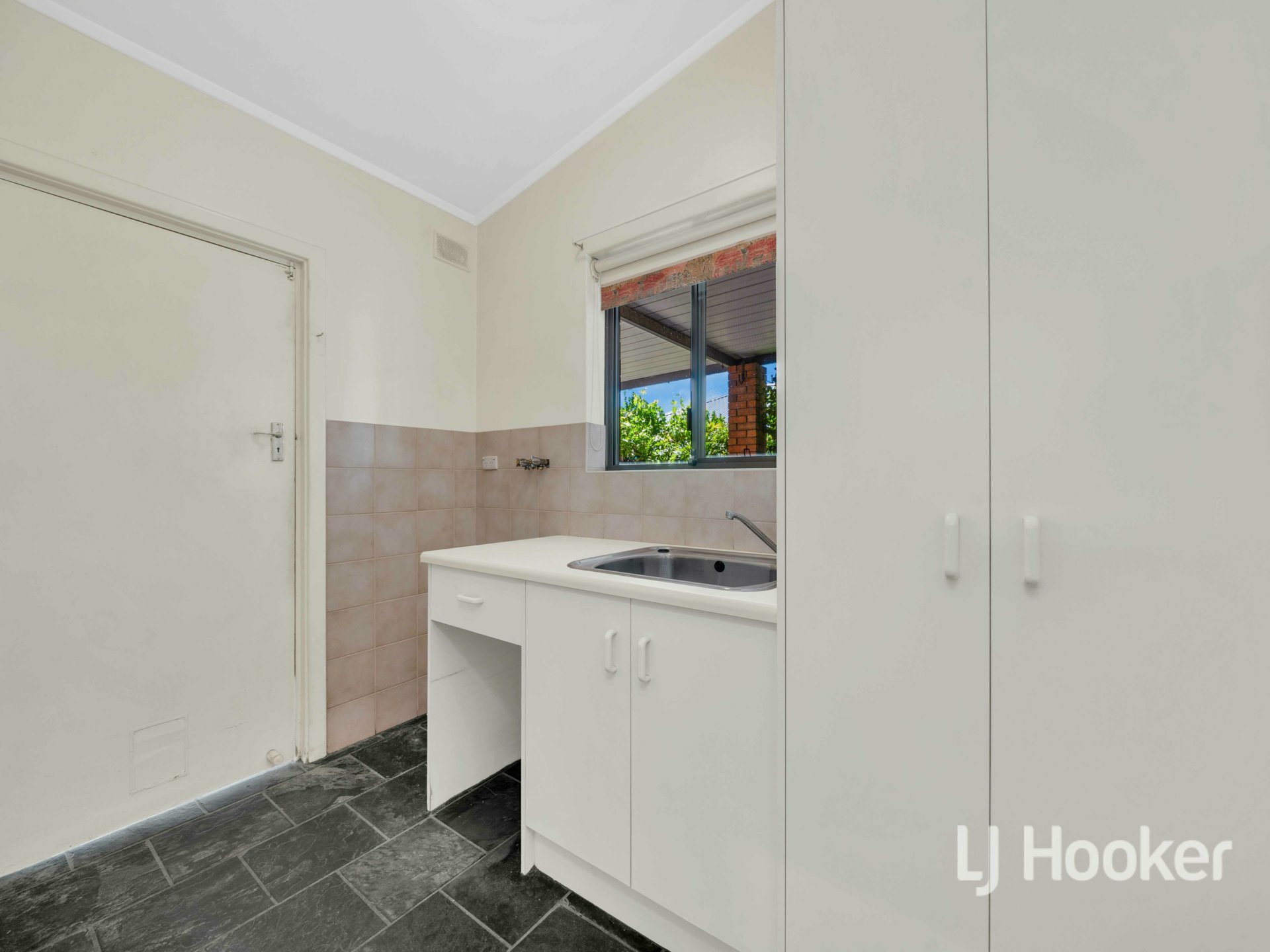 6 Stacey st, DUDLEY PARK