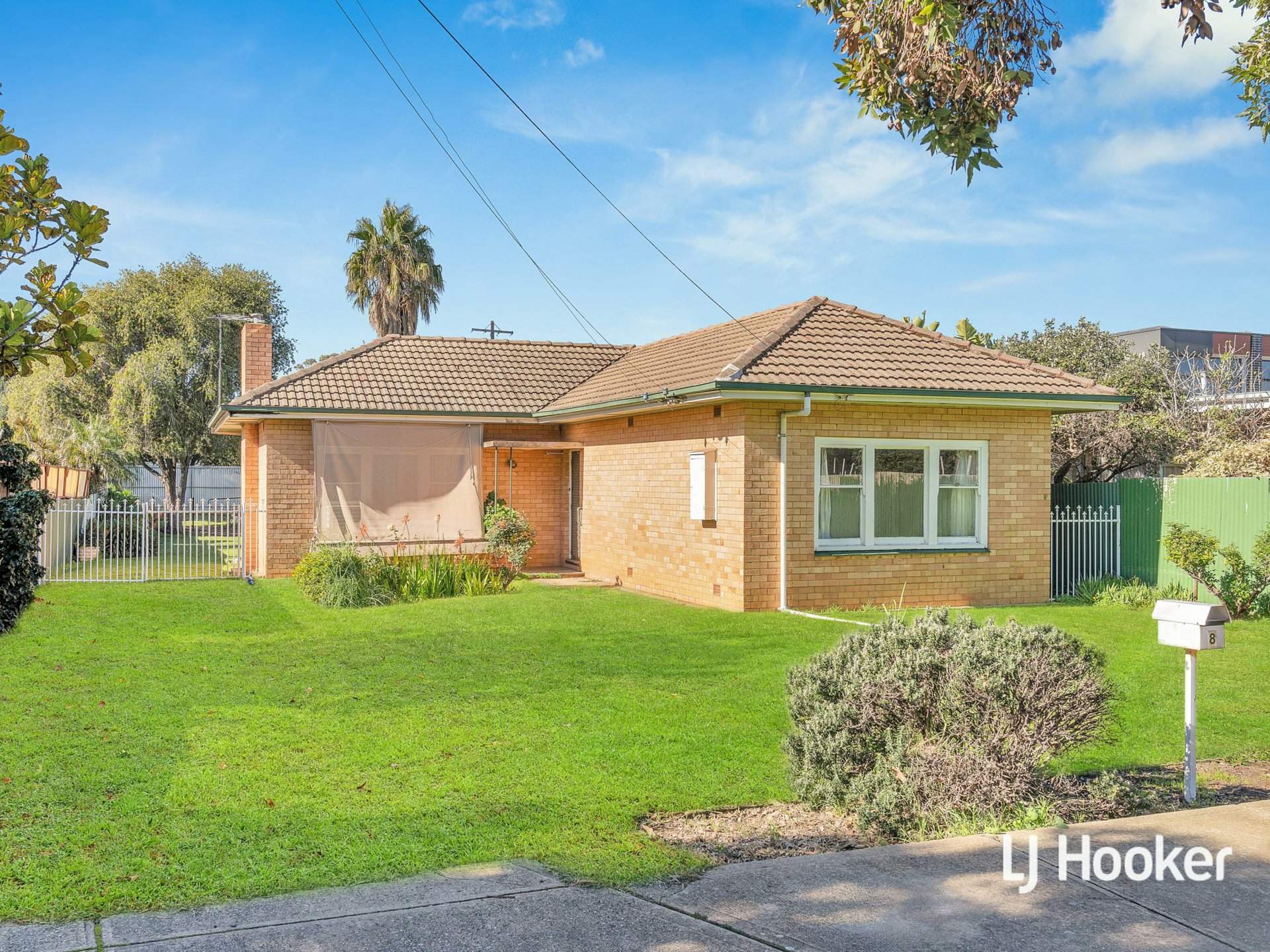 8 Sunnybrae Ave — photo from LJ Hooker Prospect