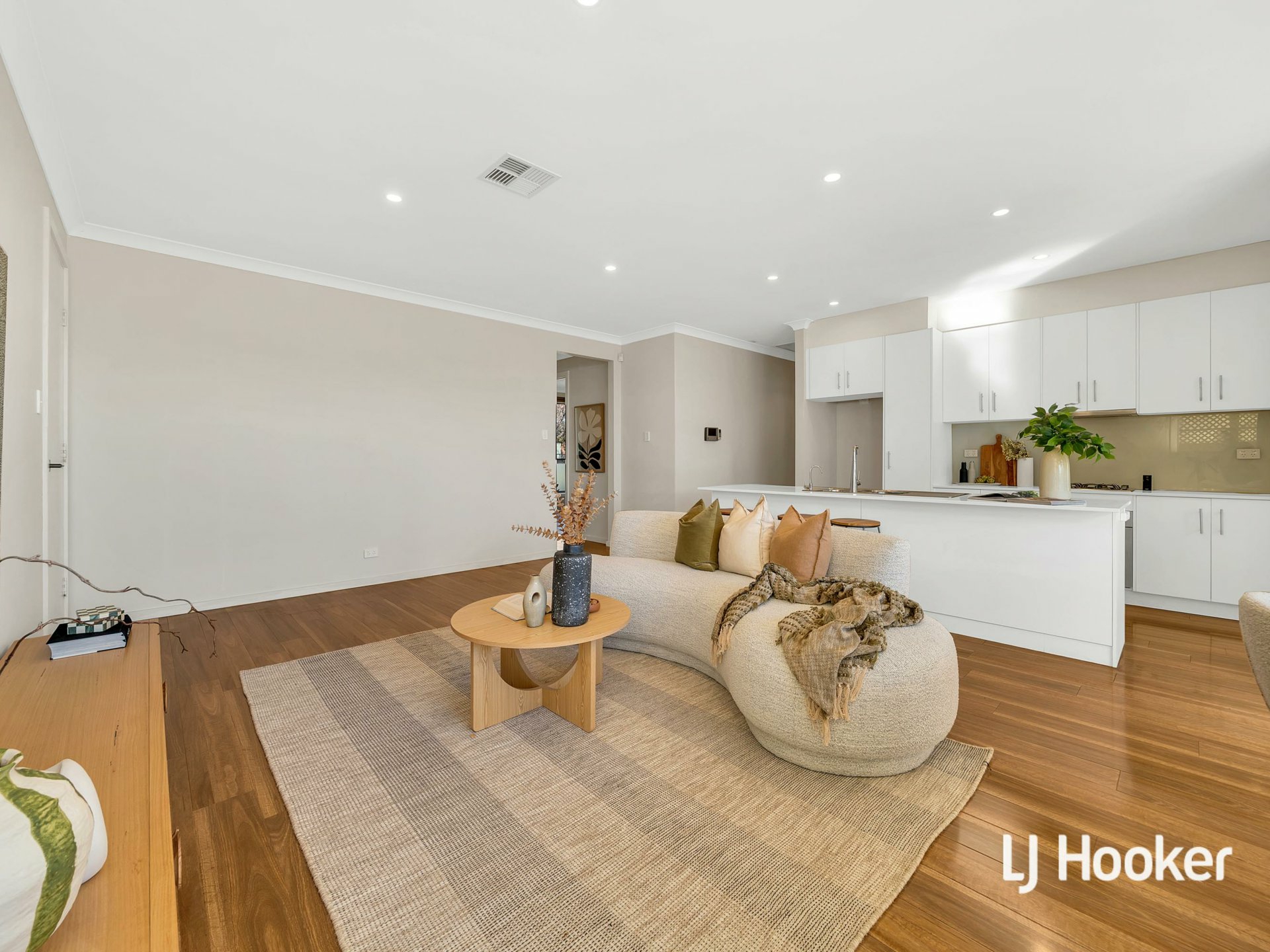 5D Radford Ave — photo 7 of 16