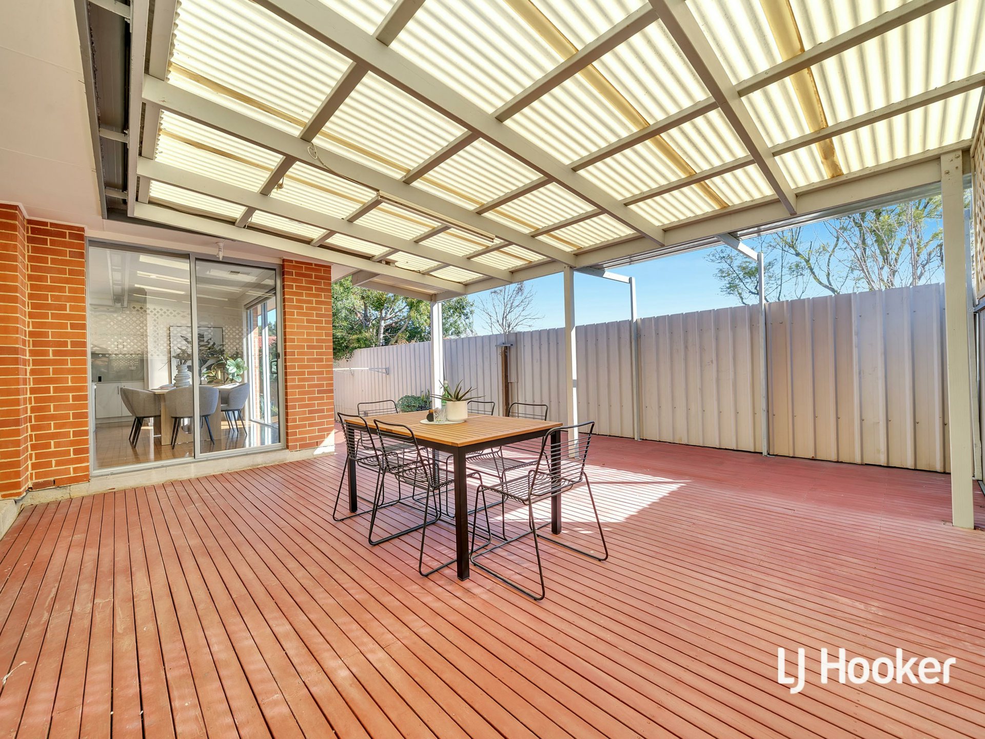 5D Radford Ave — photo 14 of 16