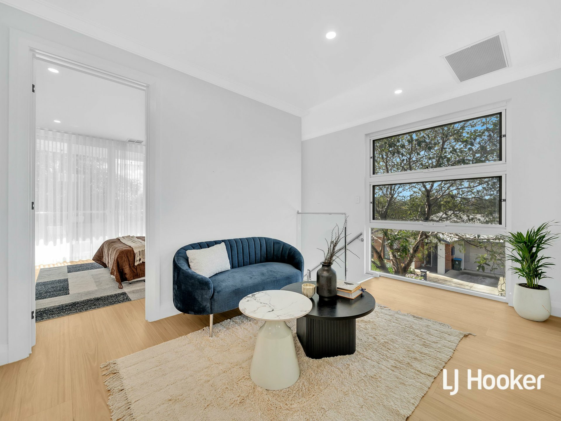41 Hawkesbury Ave — photo 18 of 29