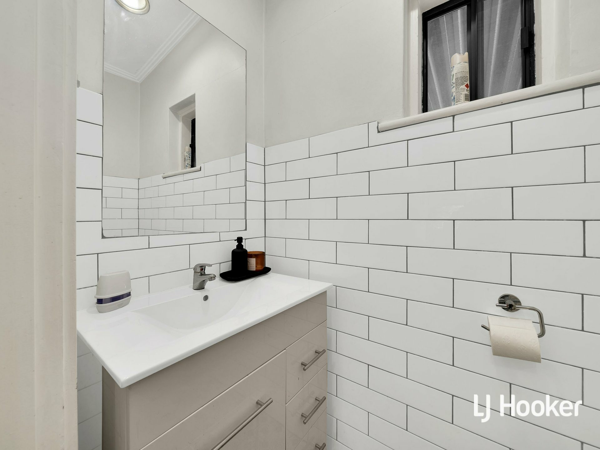 40 Fairview Tce — photo 11 of 14