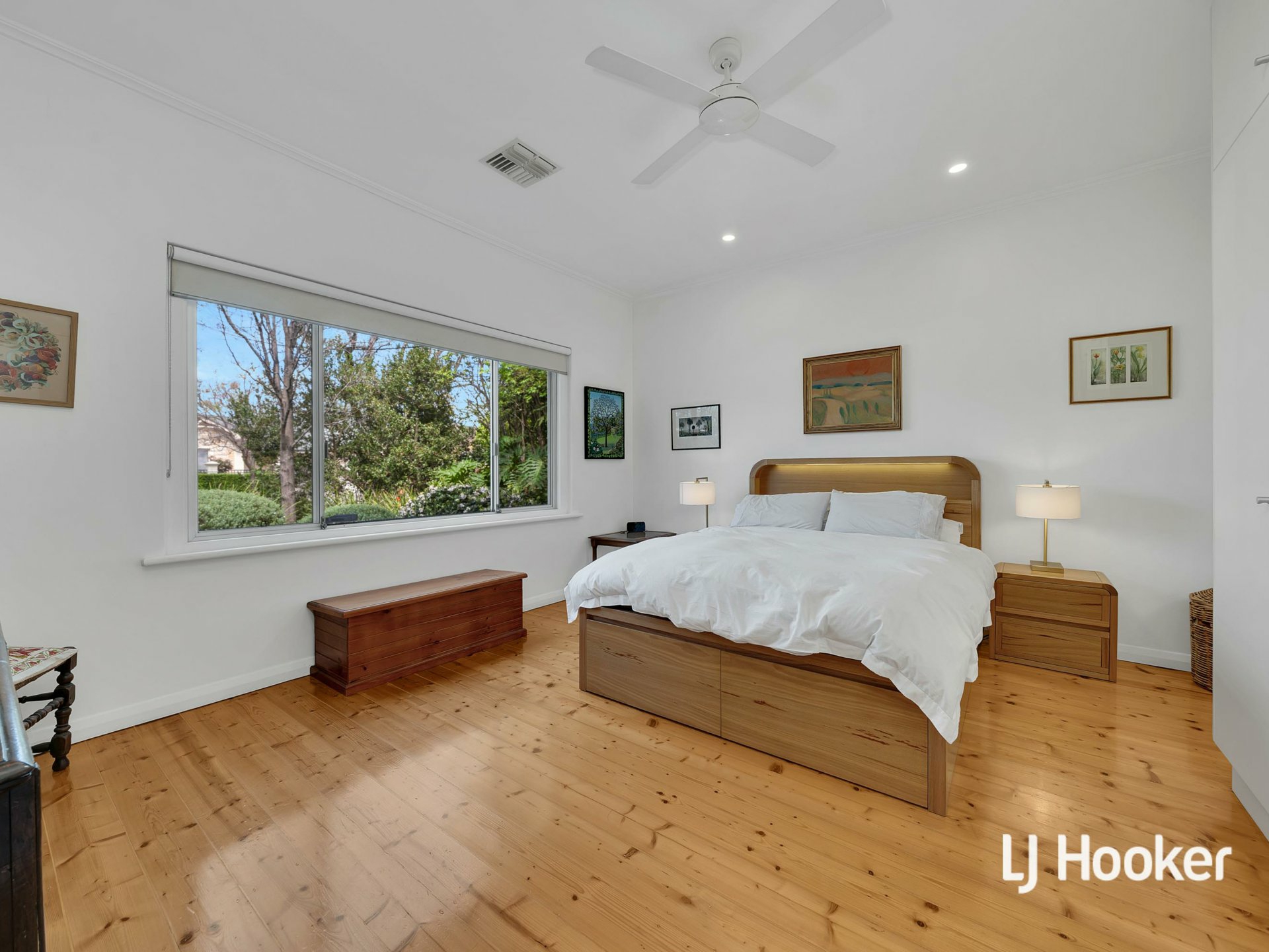 48 Boyle St — photo 4 of 21