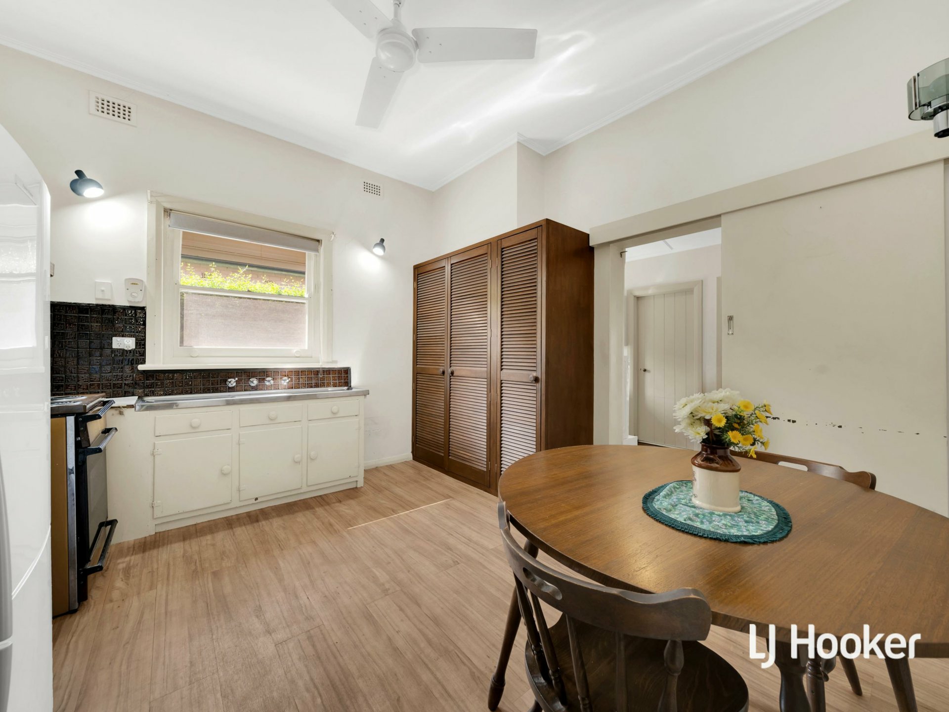 7 Brunswick St — photo 11 of 17