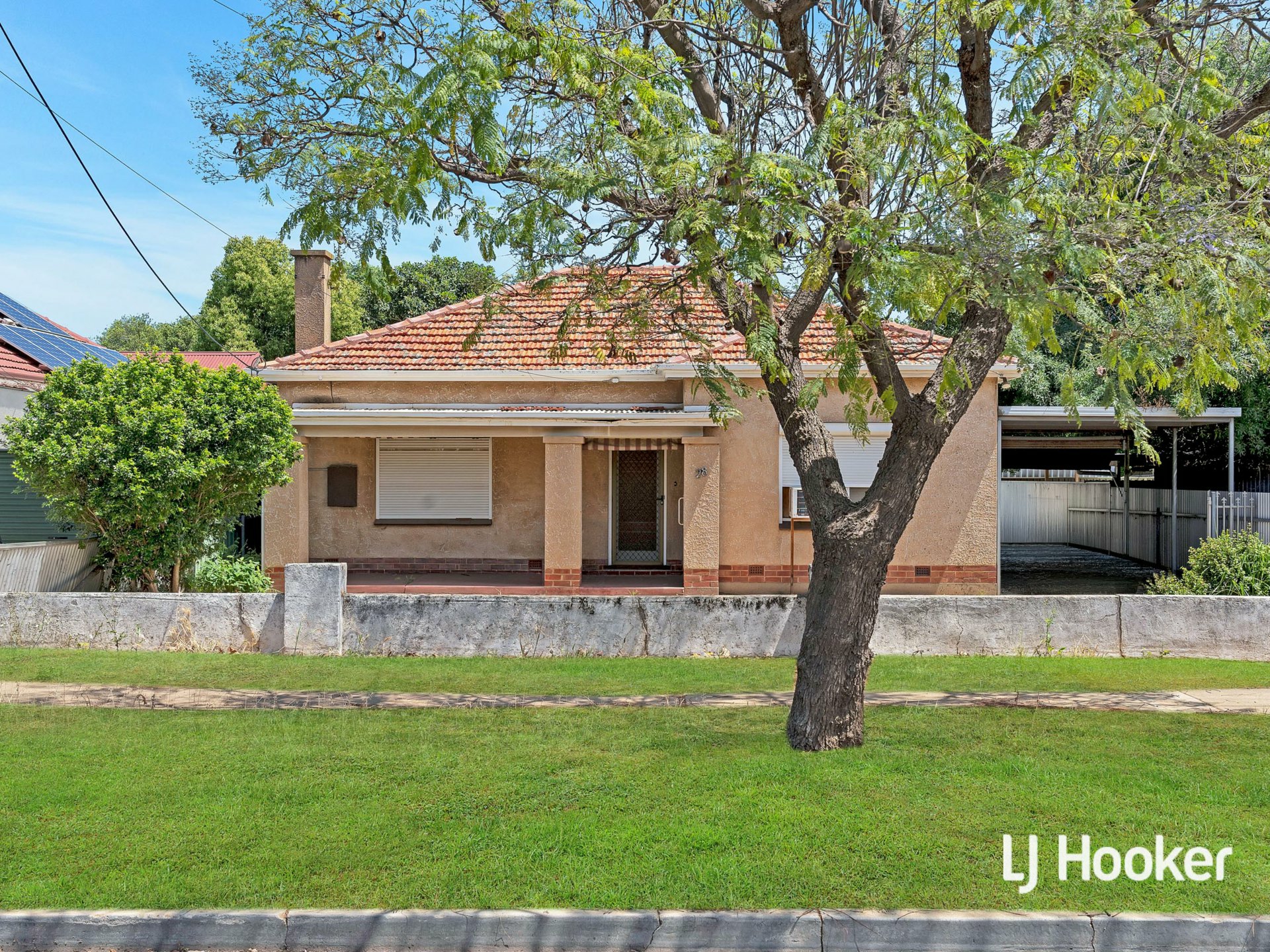 28 Miller St — photo from LJ Hooker Prospect
