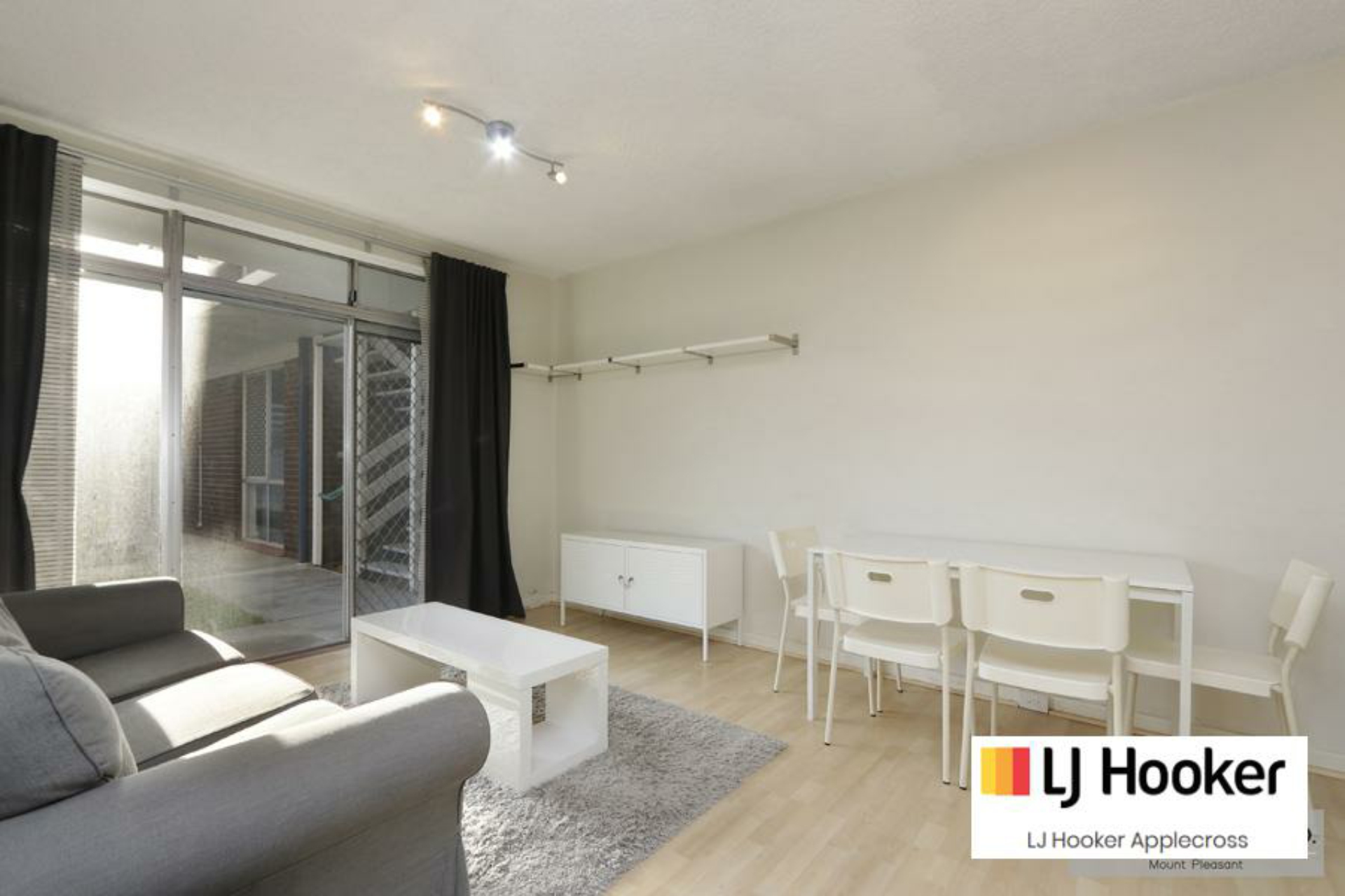 6/298-300 Stirling Street, PERTH