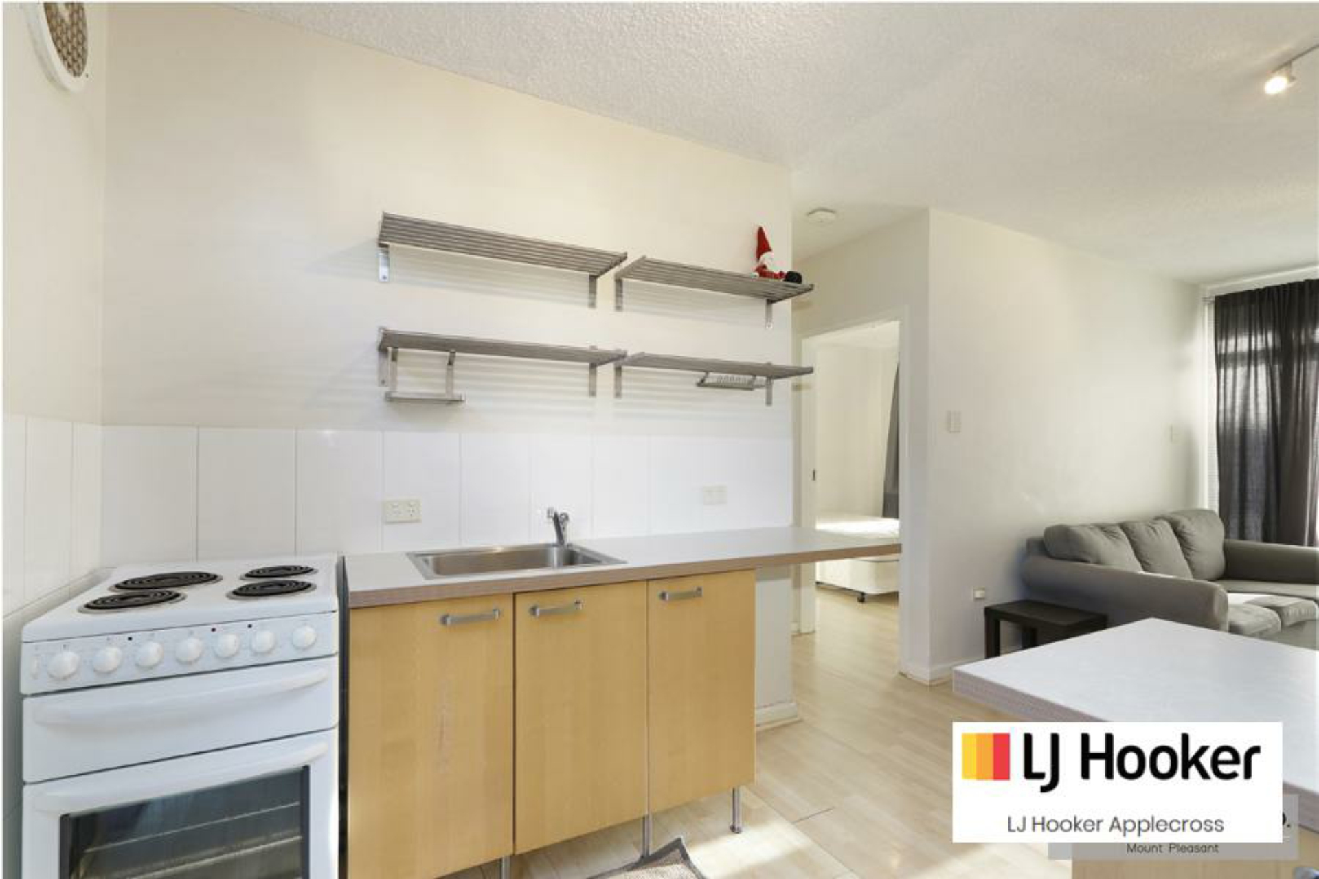 6/298-300 Stirling Street, PERTH