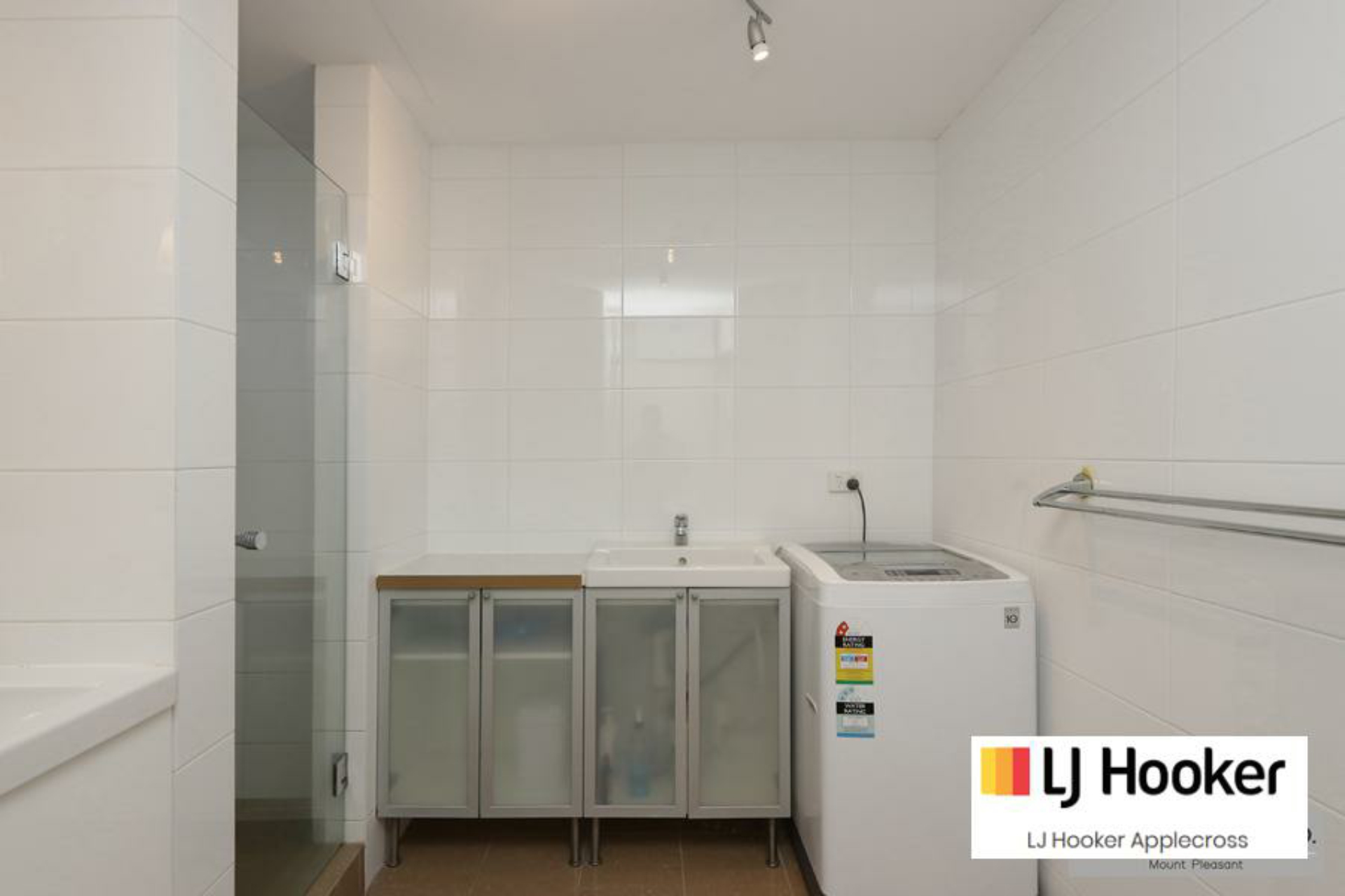 6/298-300 Stirling Street, PERTH