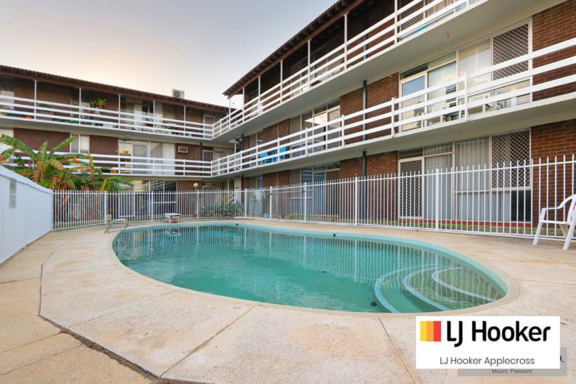 6/298-300 Stirling Street, PERTH