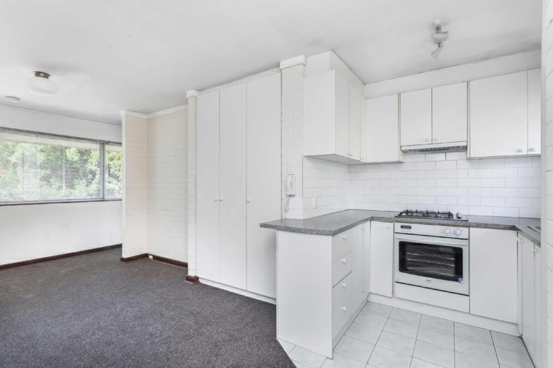 48/12 Onslow Road, SHENTON PARK
