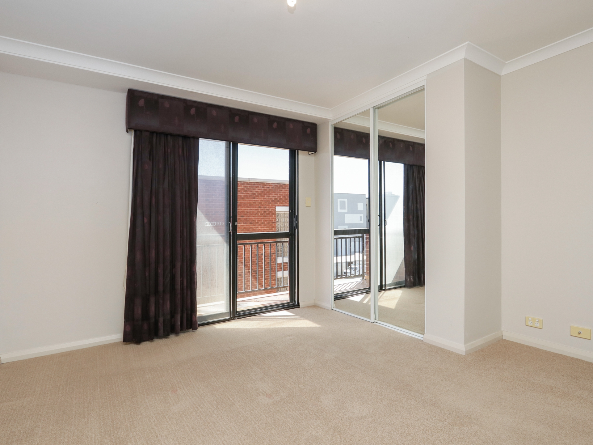 20/10 Pendal Lane, PERTH