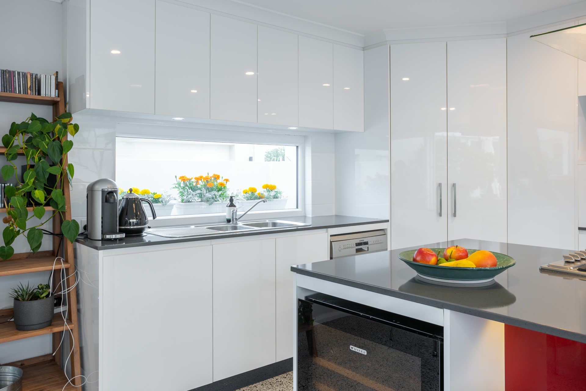 3 Leonidas Road, NORTH COOGEE