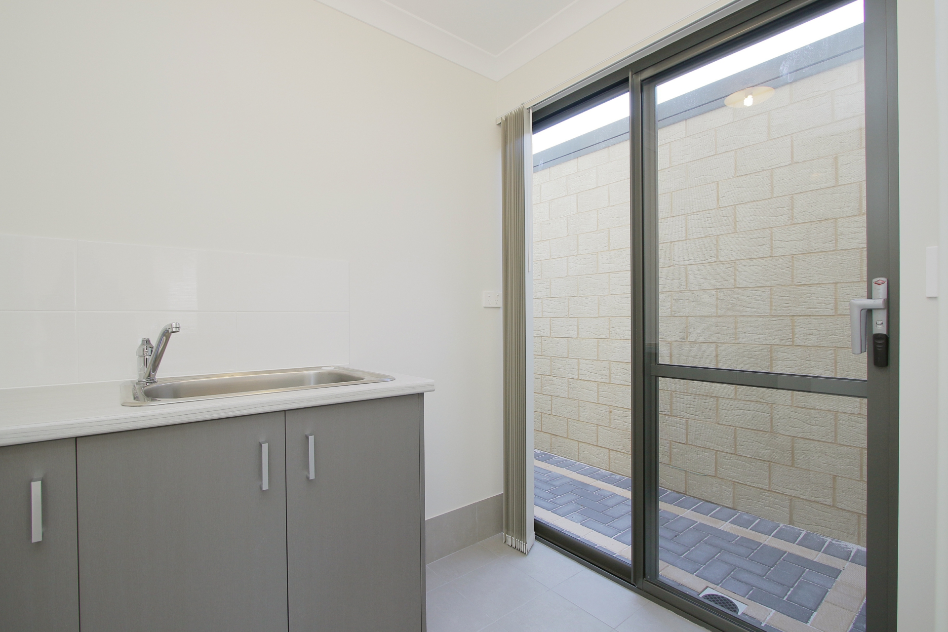 2/17 Belvidere Street, BELMONT