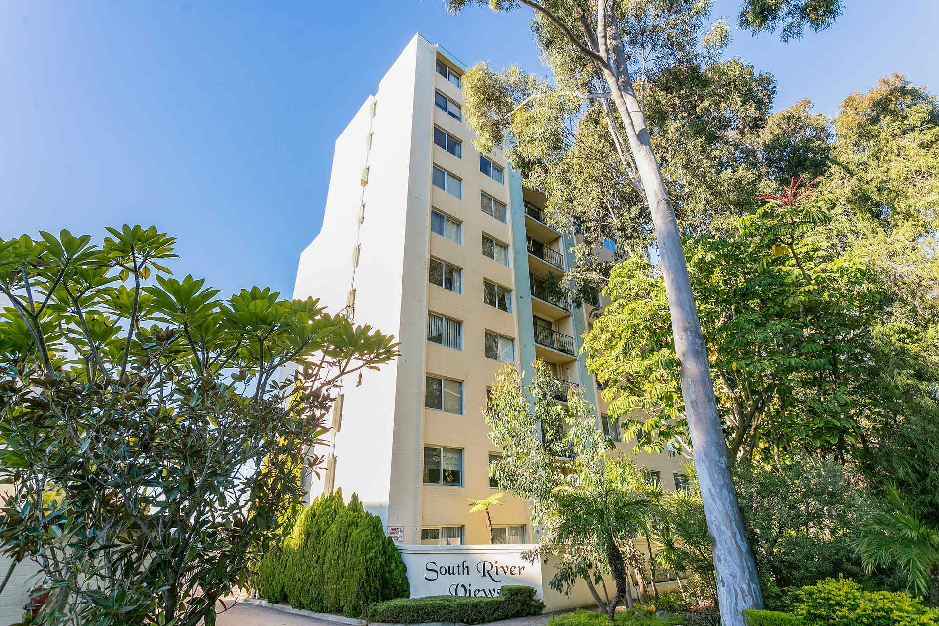 4/160 Mill Point Road, South Perth