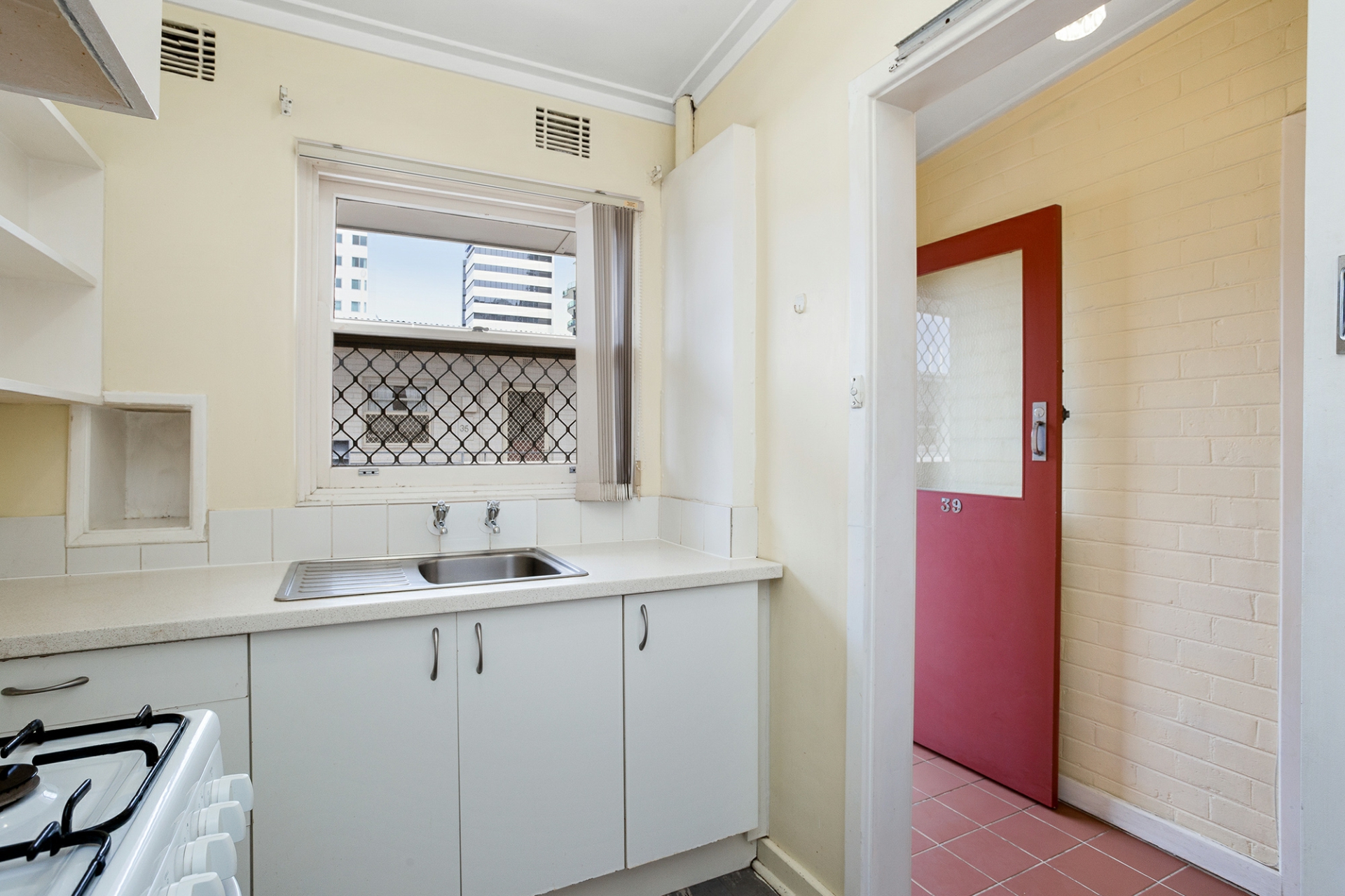 39/122 Terrace Road, PERTH