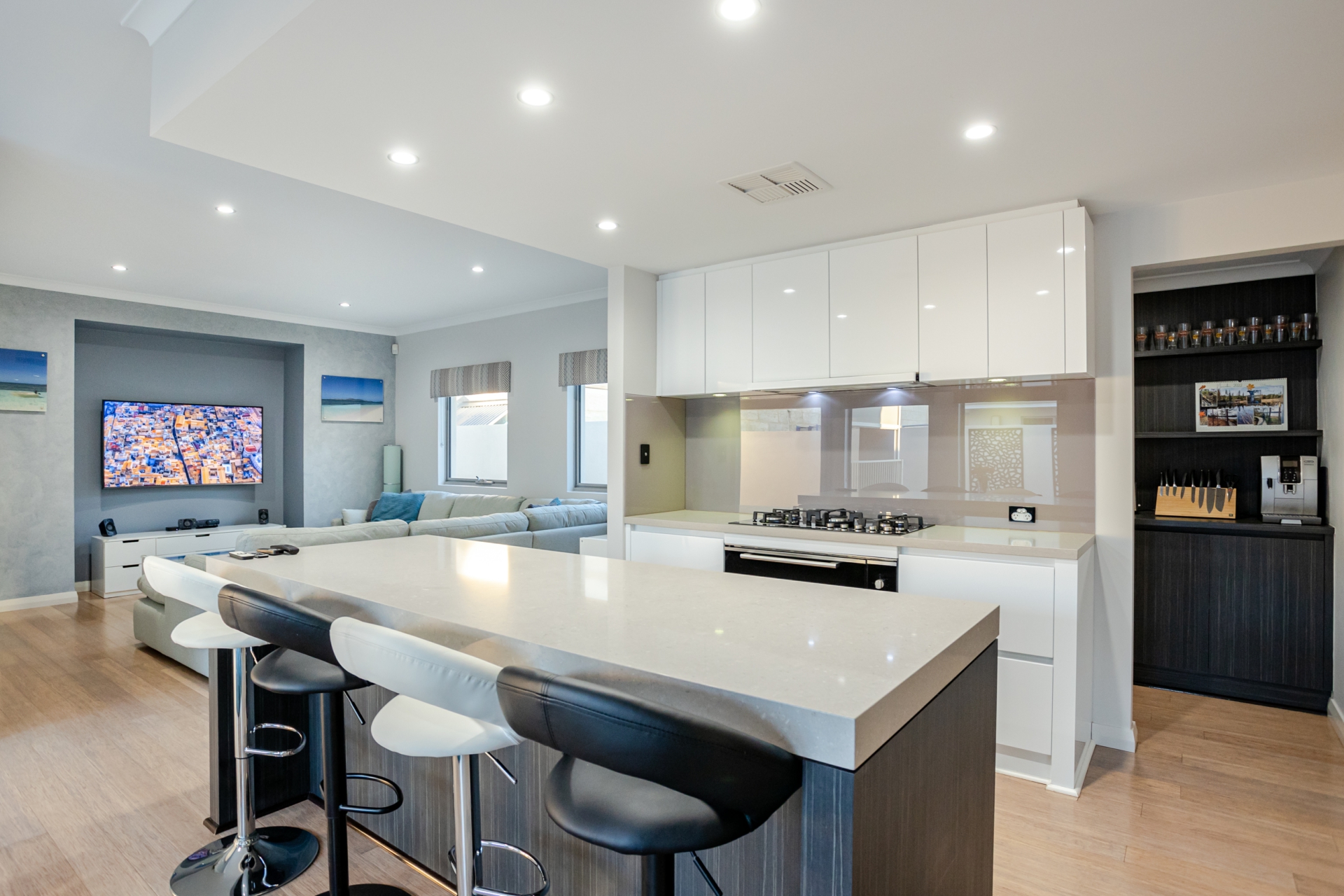 24 Wanstead Street, NORTH COOGEE