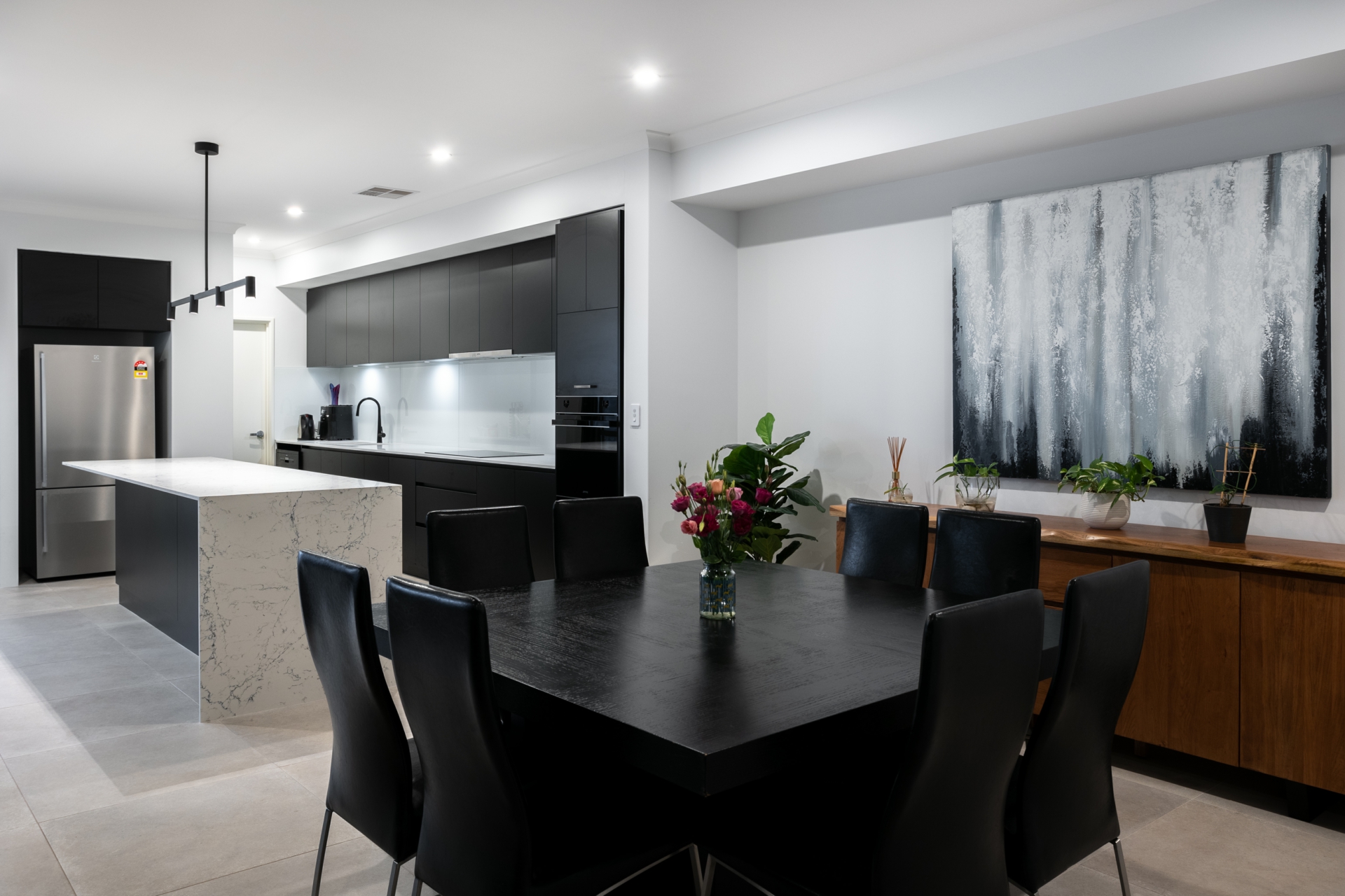 136 Orsino Boulevard, NORTH COOGEE