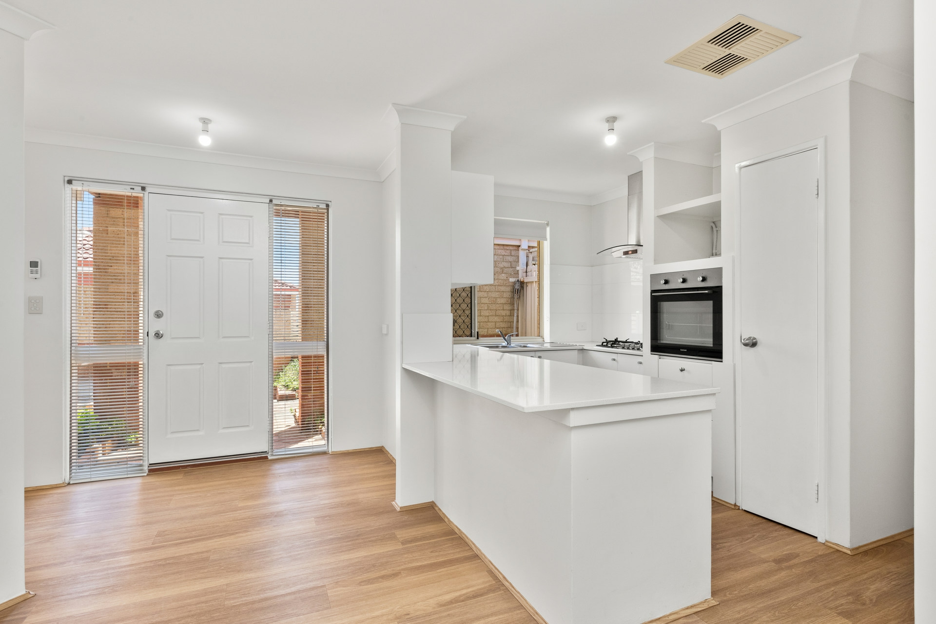4/39 Harrison Street, ROCKINGHAM