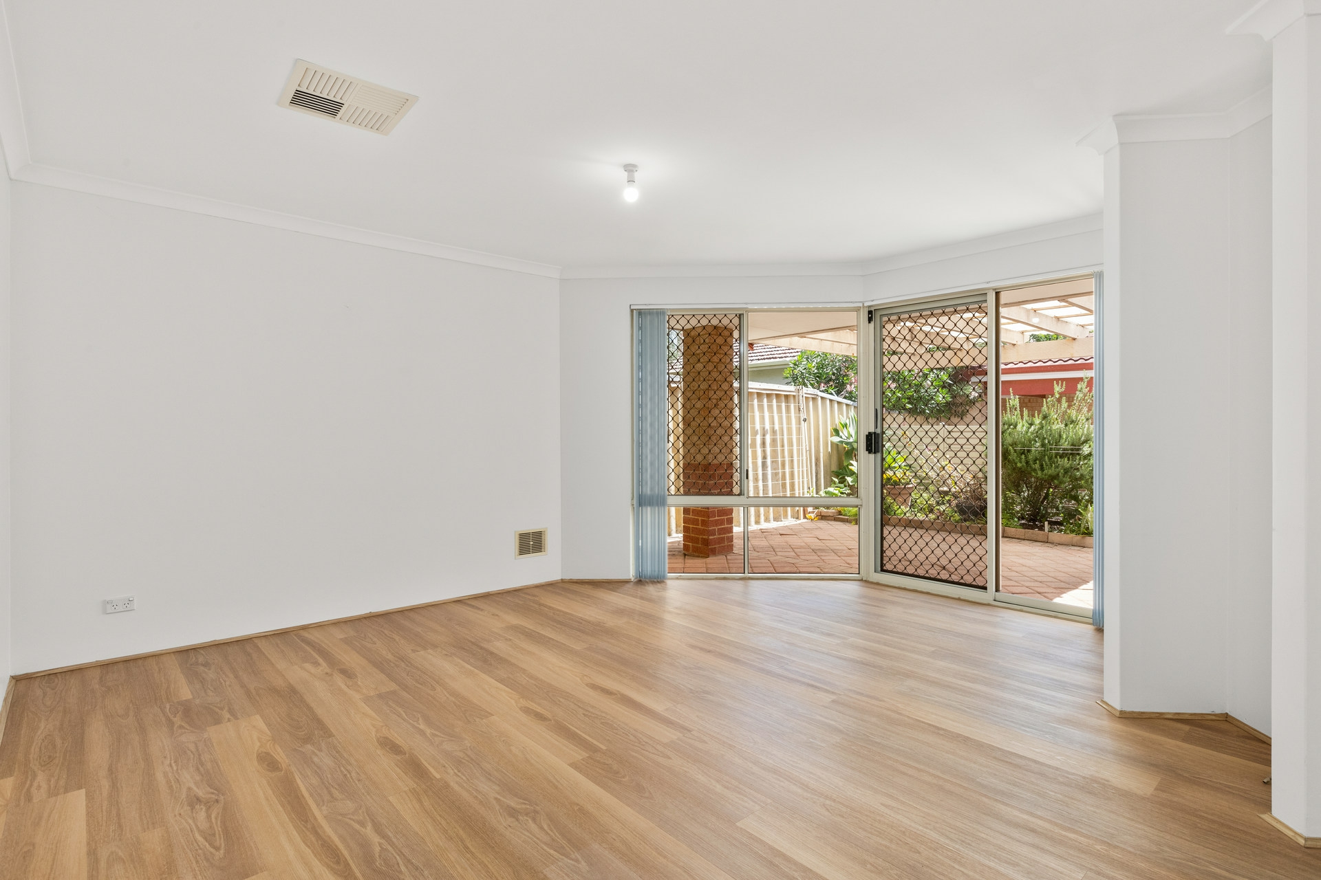 4/39 Harrison Street, ROCKINGHAM