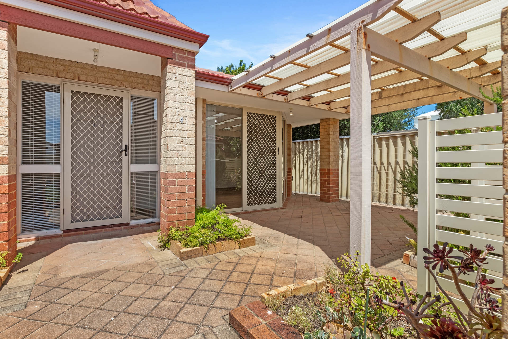 4/39 Harrison Street, ROCKINGHAM