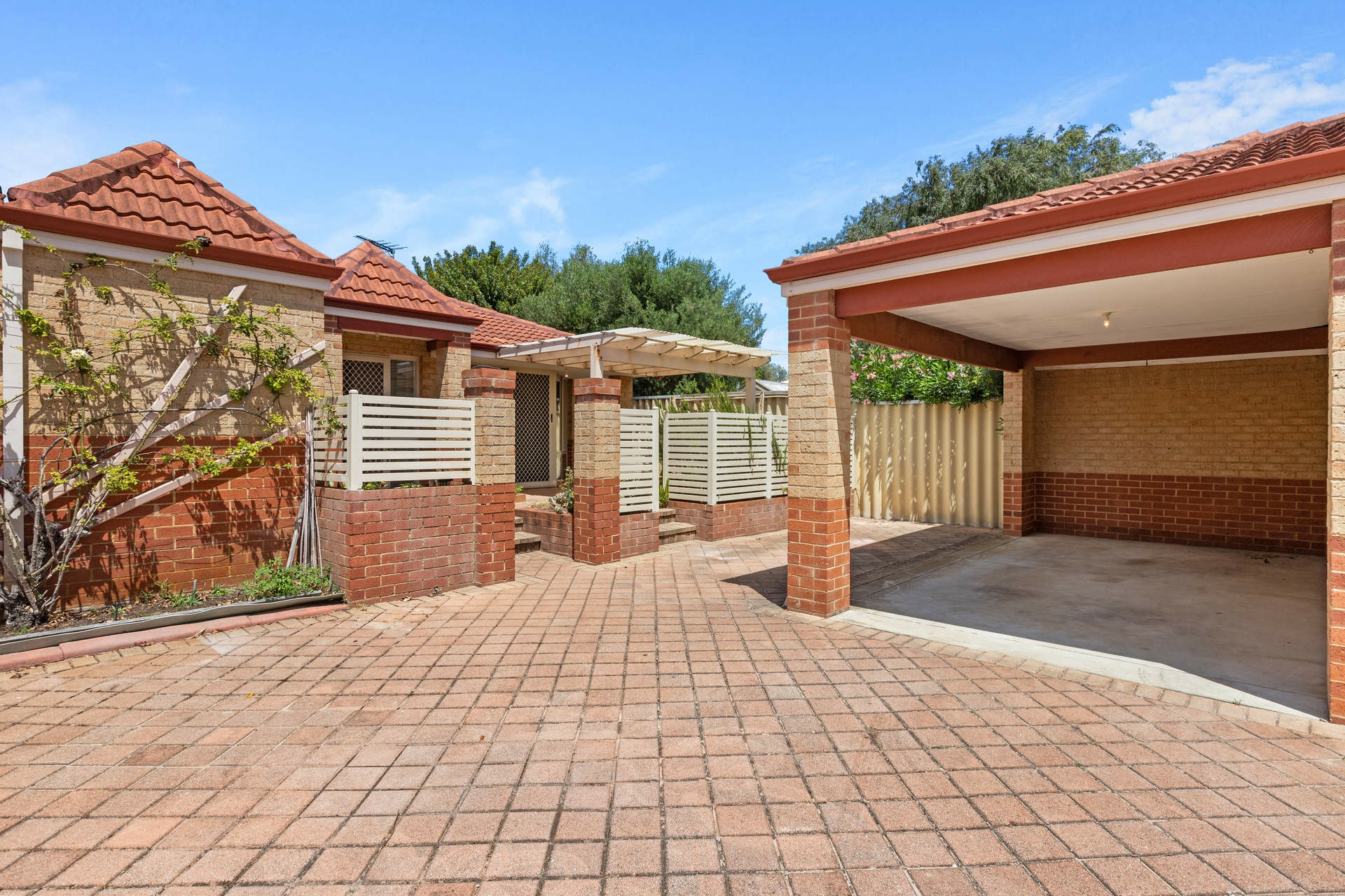 4/39 Harrison Street, ROCKINGHAM