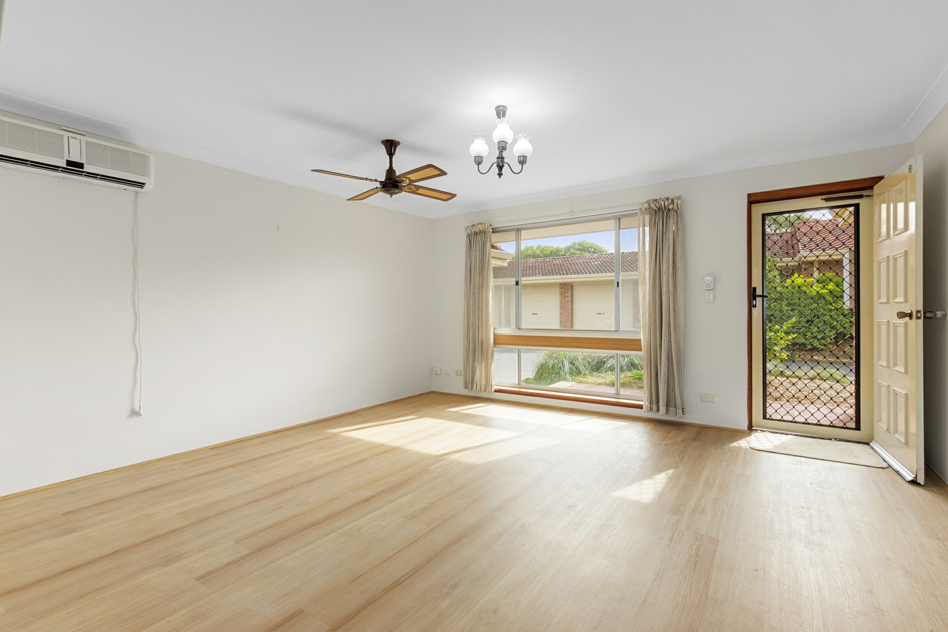 6/25 Point Walter Road, BICTON