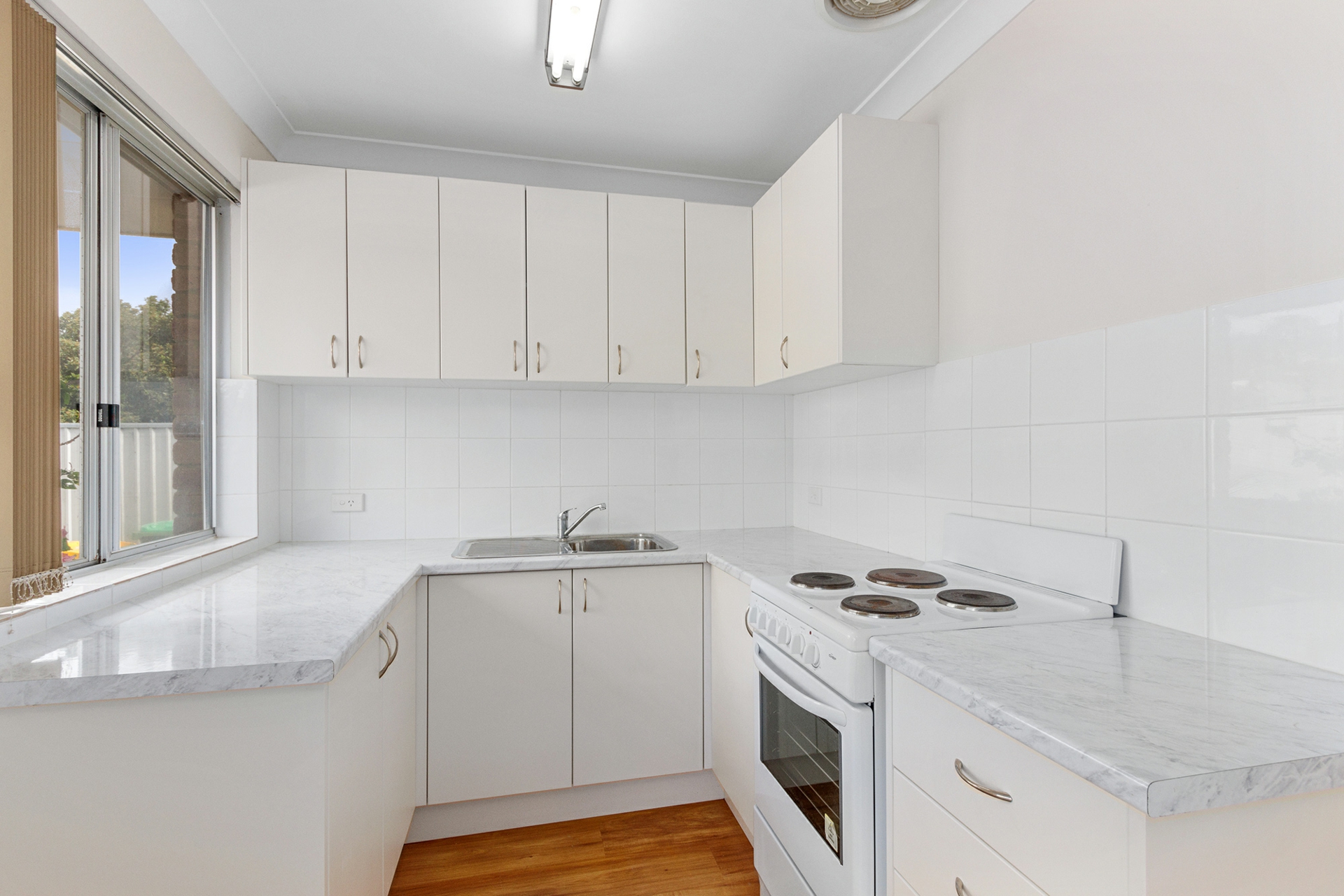 6/25 Point Walter Road, BICTON