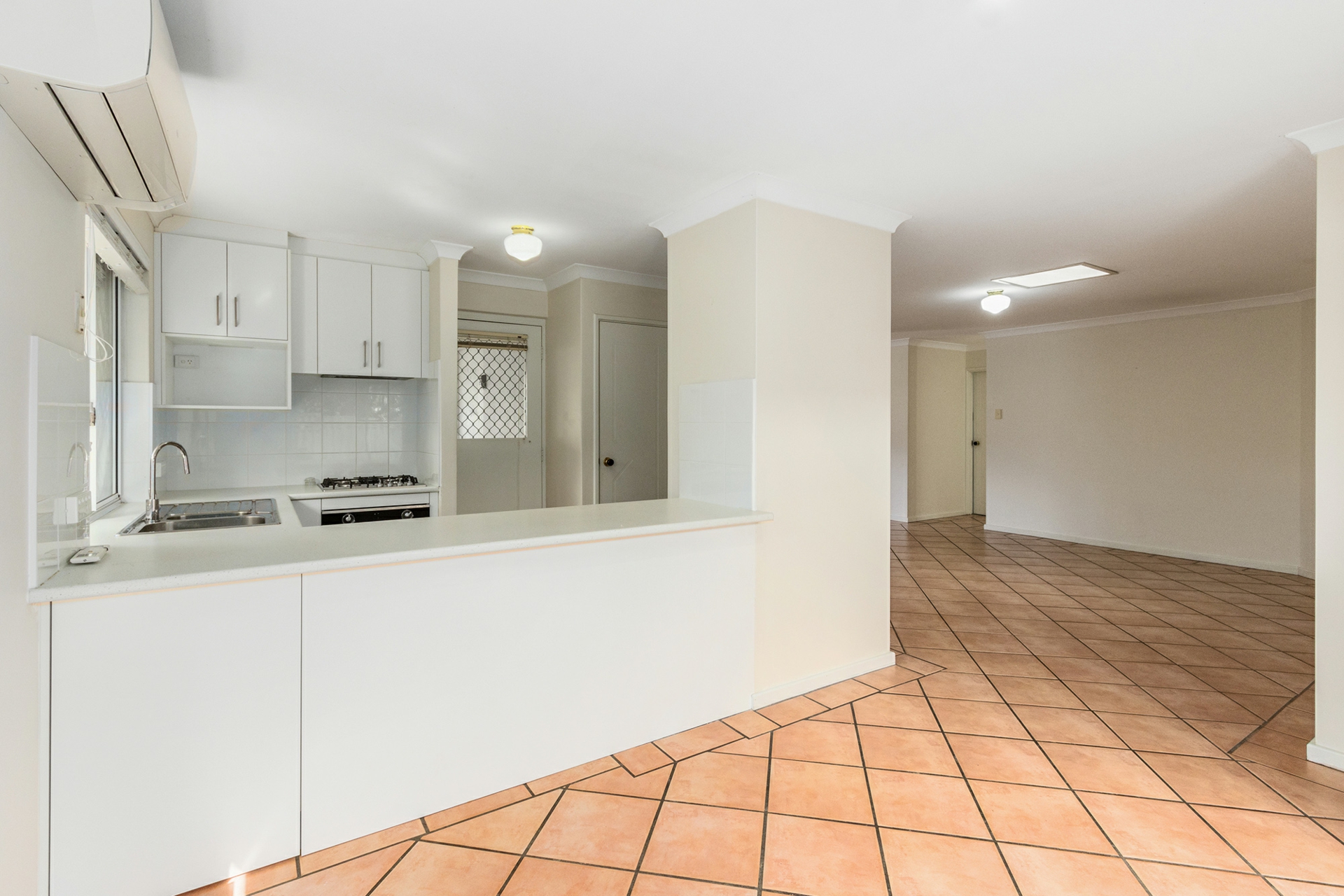 4/58 Barbican Street West, SHELLEY