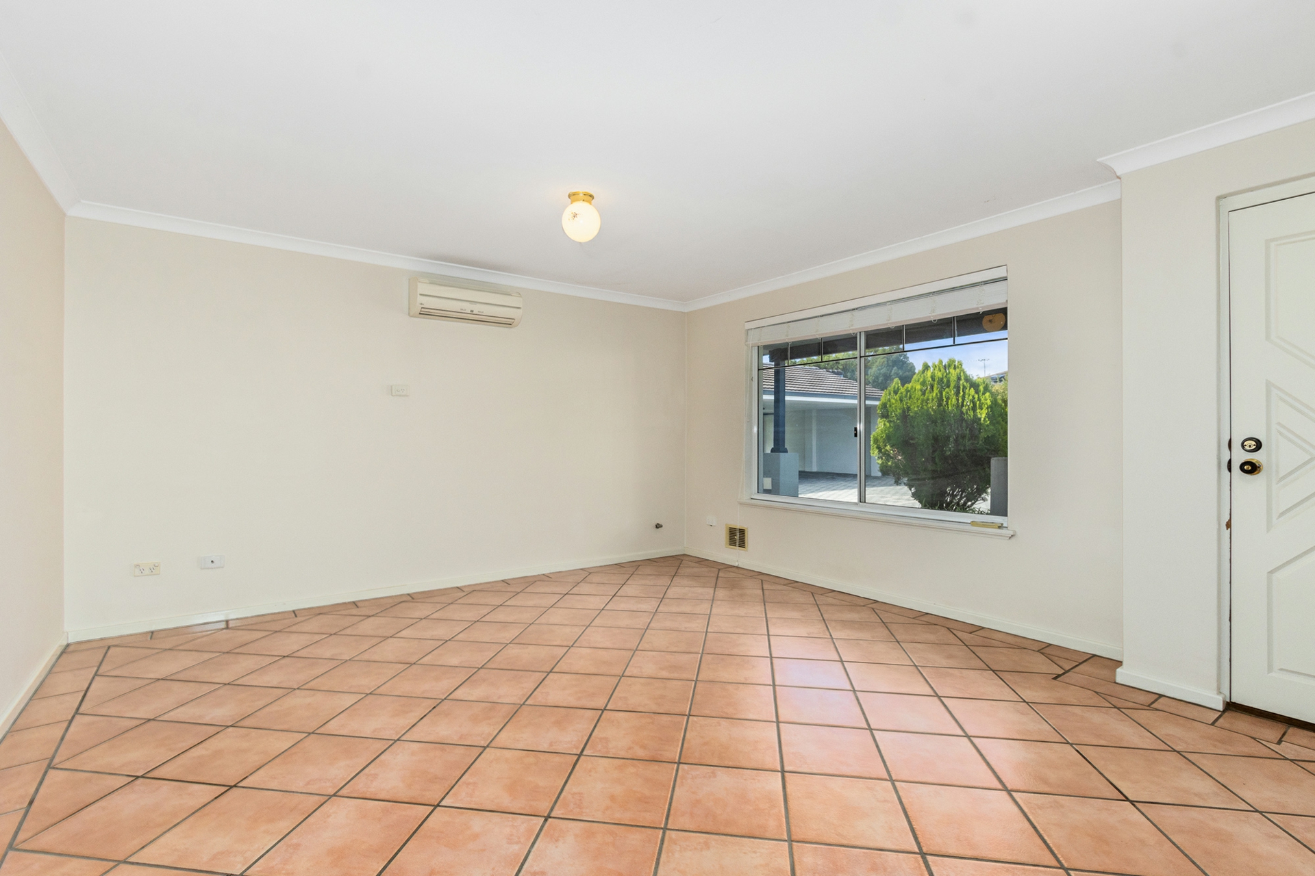 4/58 Barbican Street West, SHELLEY