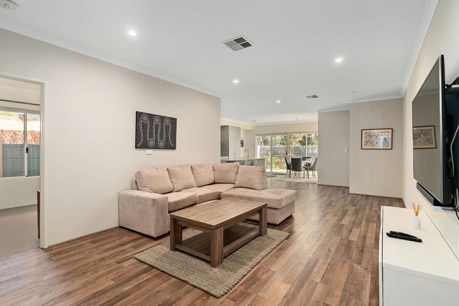 343A South Street, HILTON