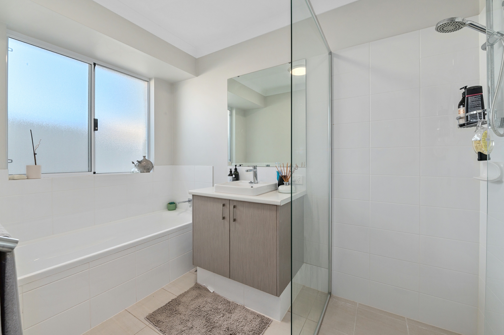 10/2 Horsham Crescent, Harrisdale