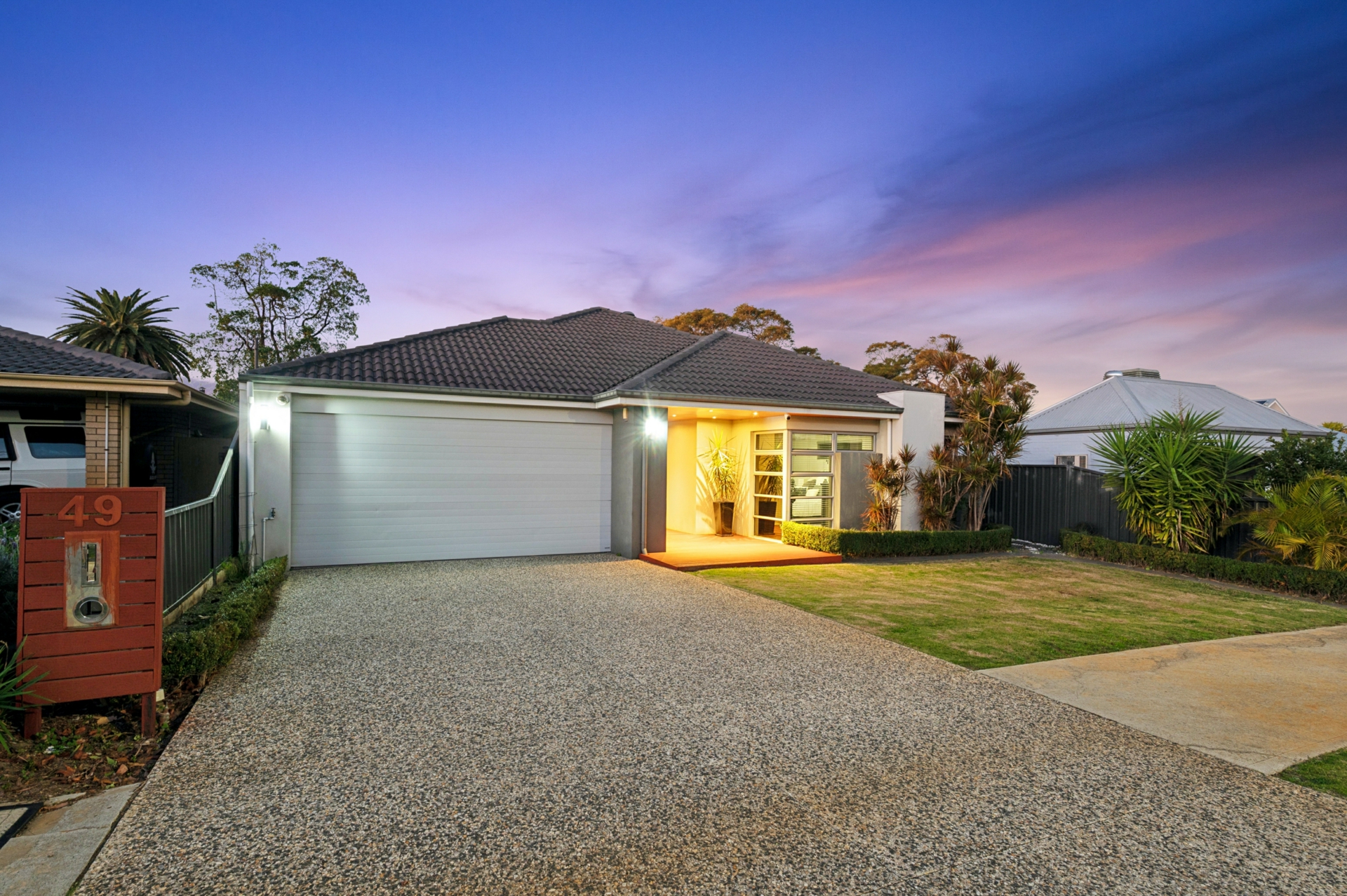 49 Norwood Road — photo 3 of 14