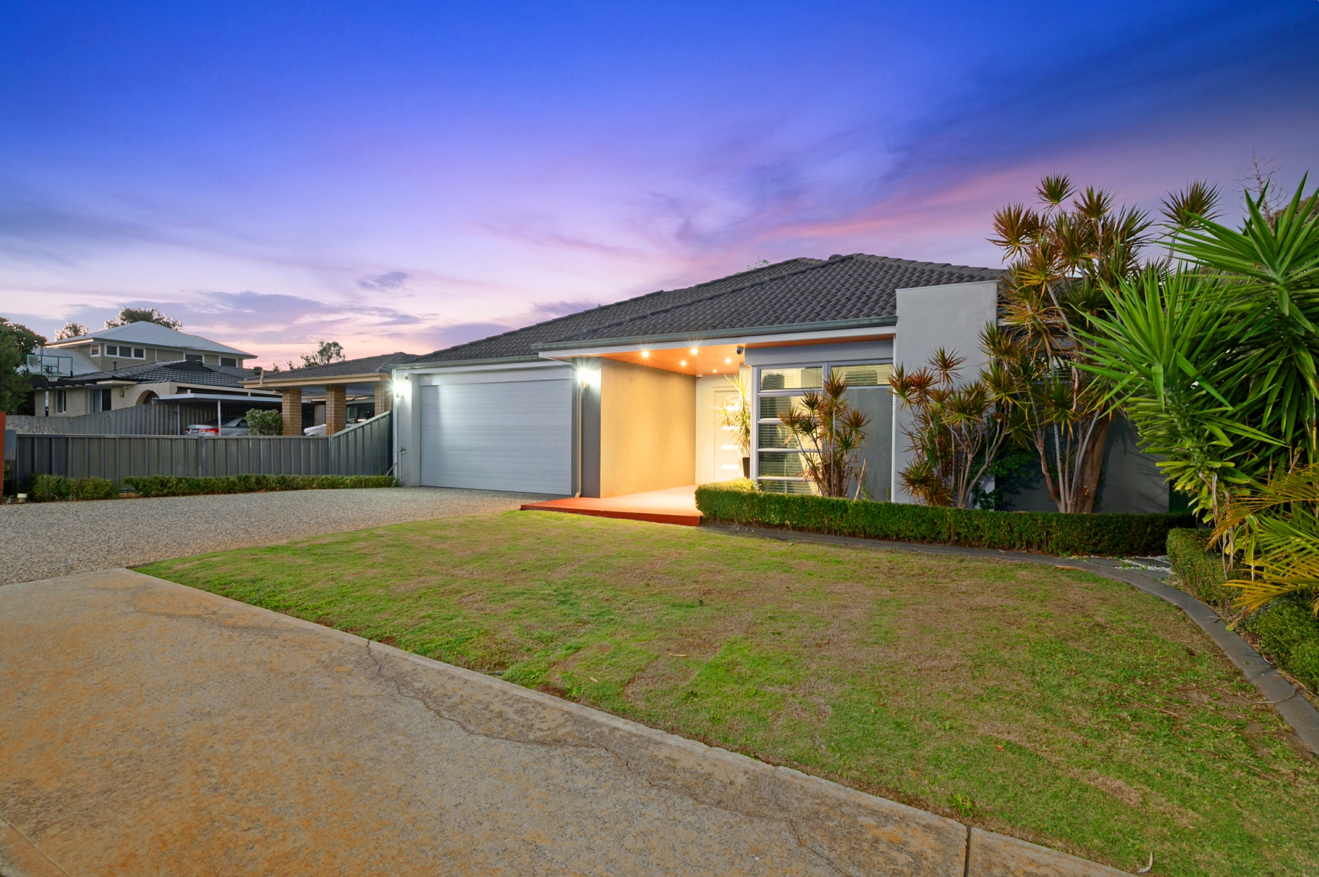 49 Norwood Road — photo 4 of 14