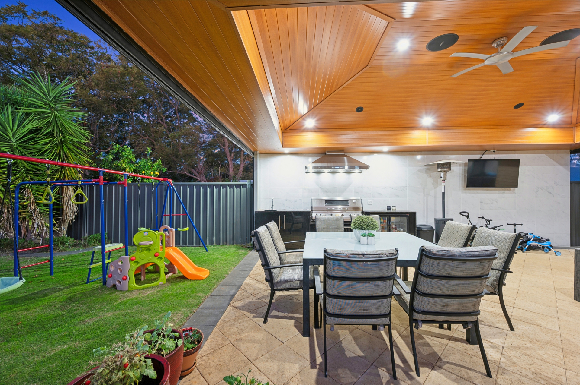 49 Norwood Road — photo 7 of 14