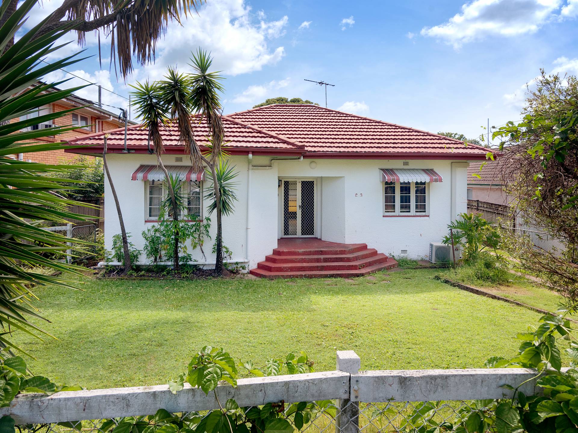 10 Winifred Street, Clayfield