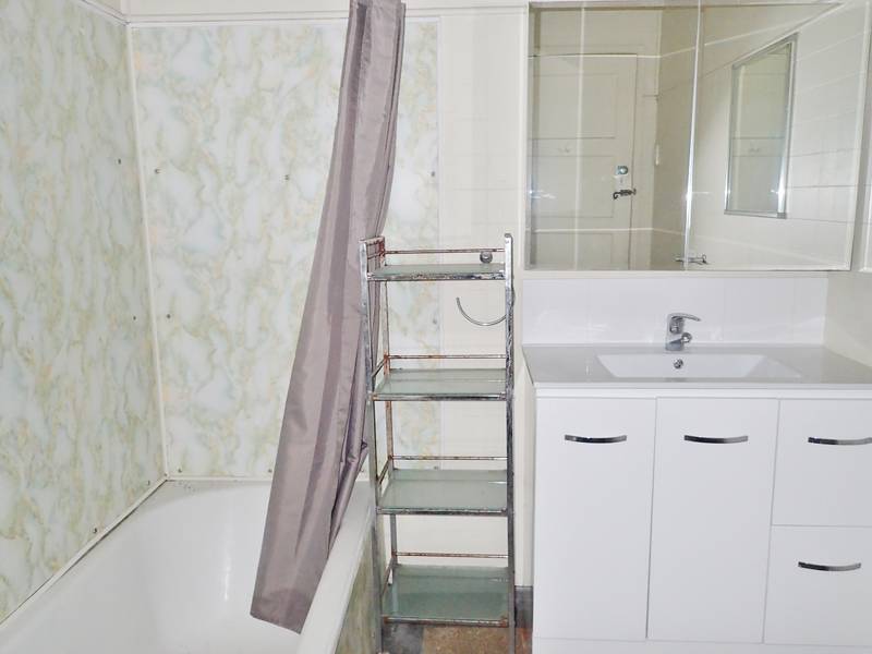 498 Kingsford Smith Drive, HAMILTON