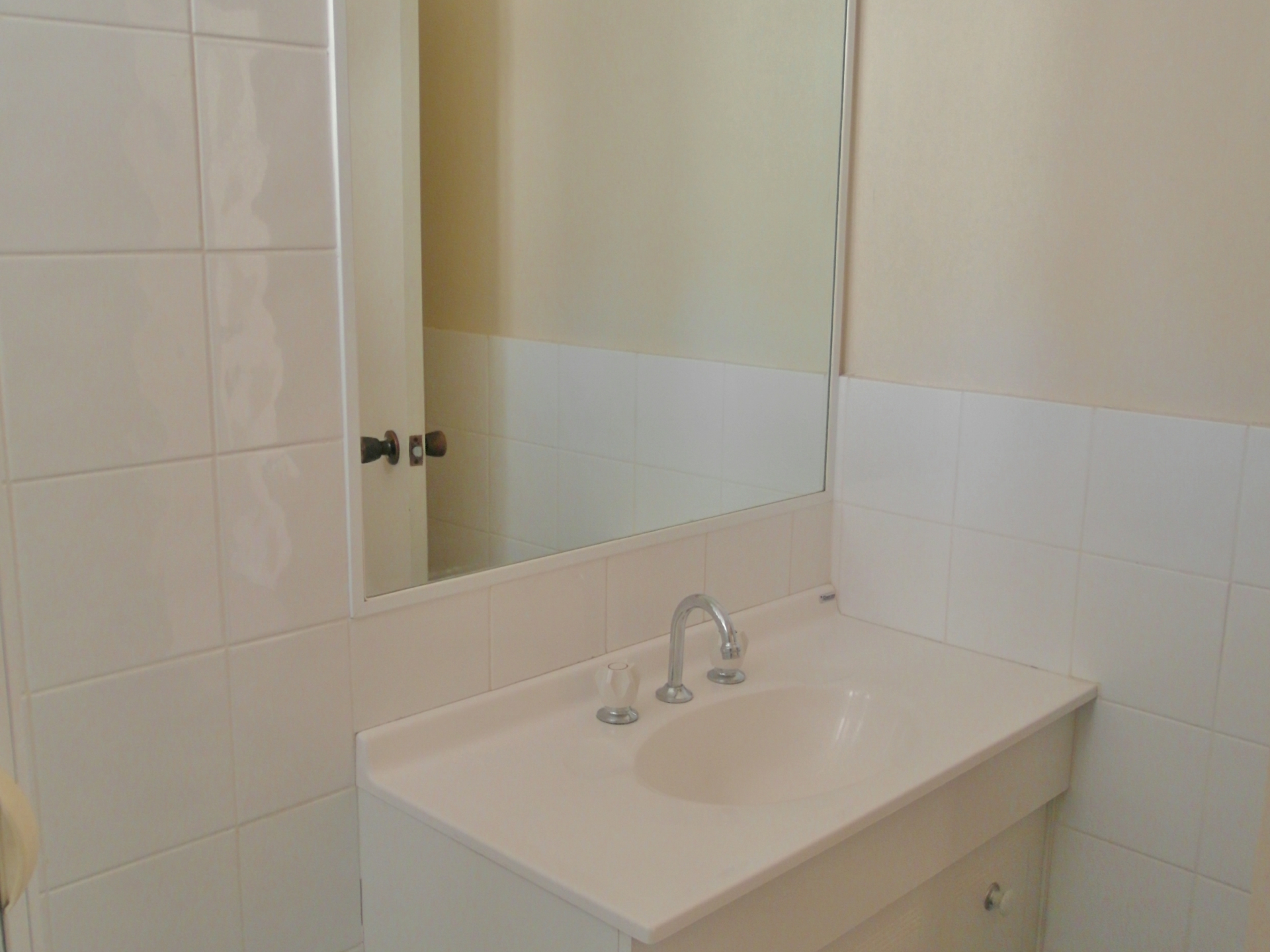 2/23 Melton Road, NUNDAH