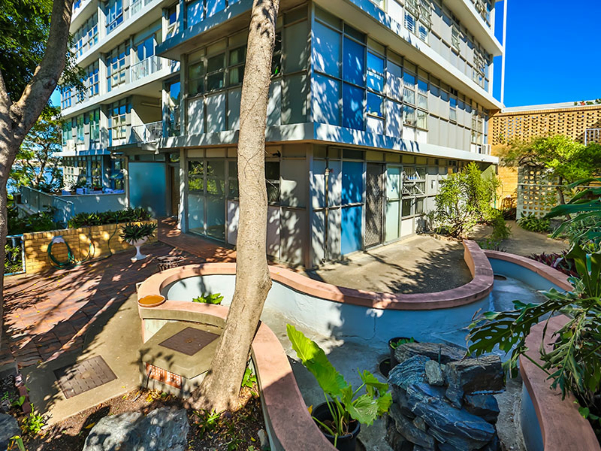 GA/11 Hillside Crescent, HAMILTON