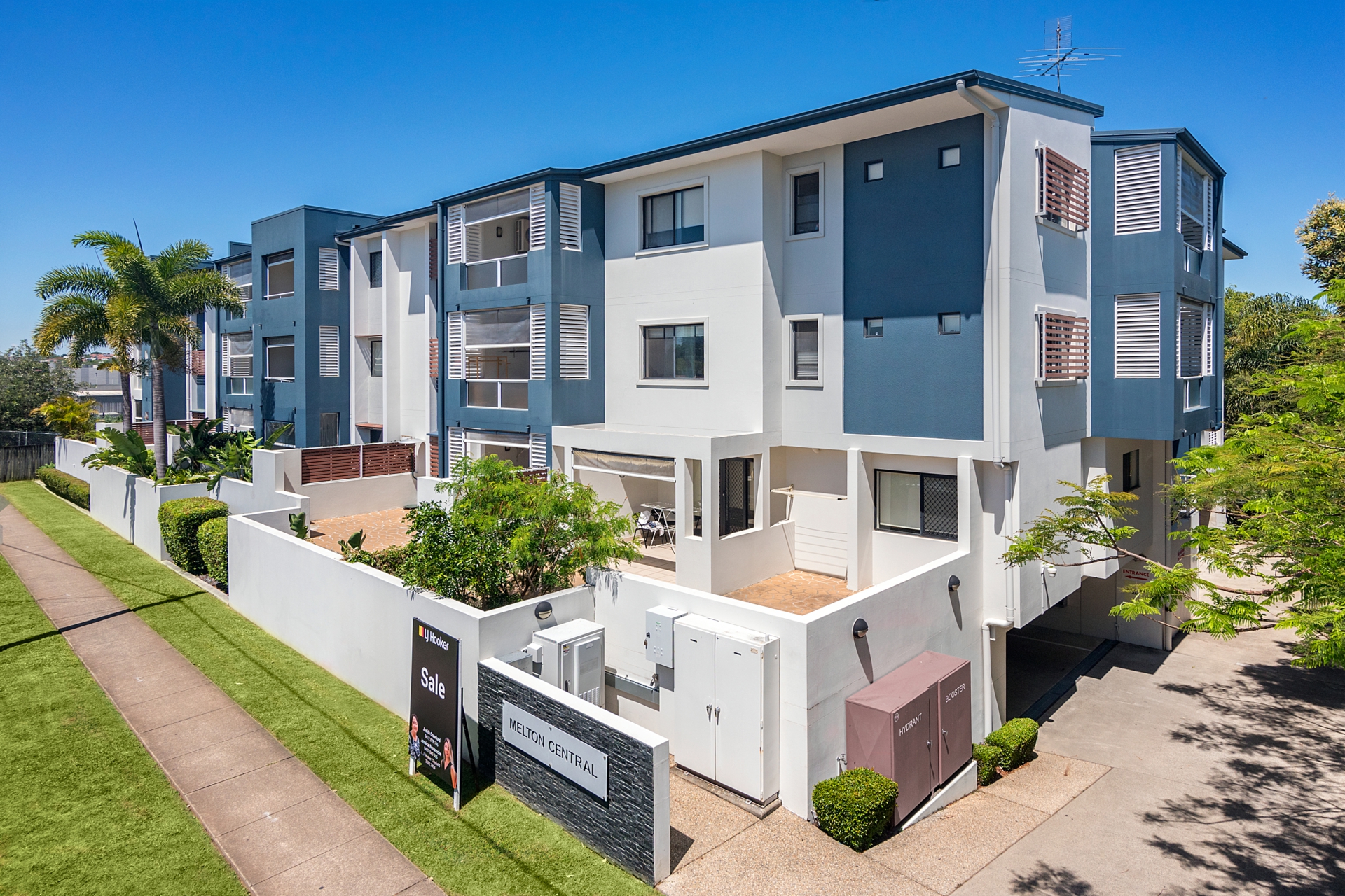 27/12-16 Melton Road, NUNDAH