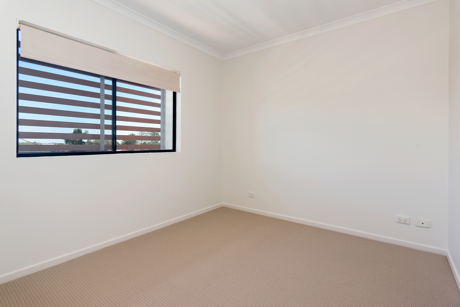 27/12-16 Melton Road, NUNDAH