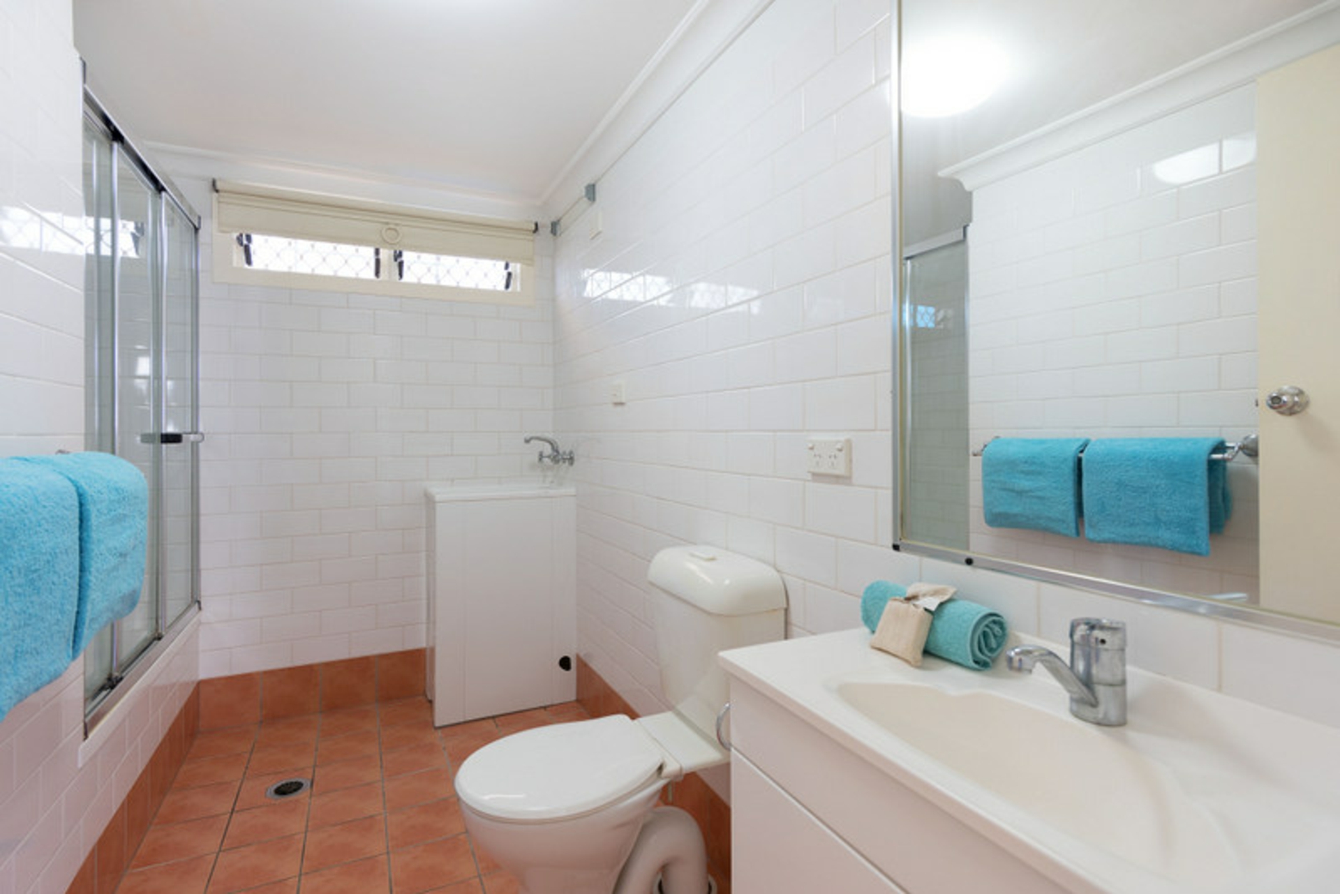 2/32 Miles Street, CLAYFIELD