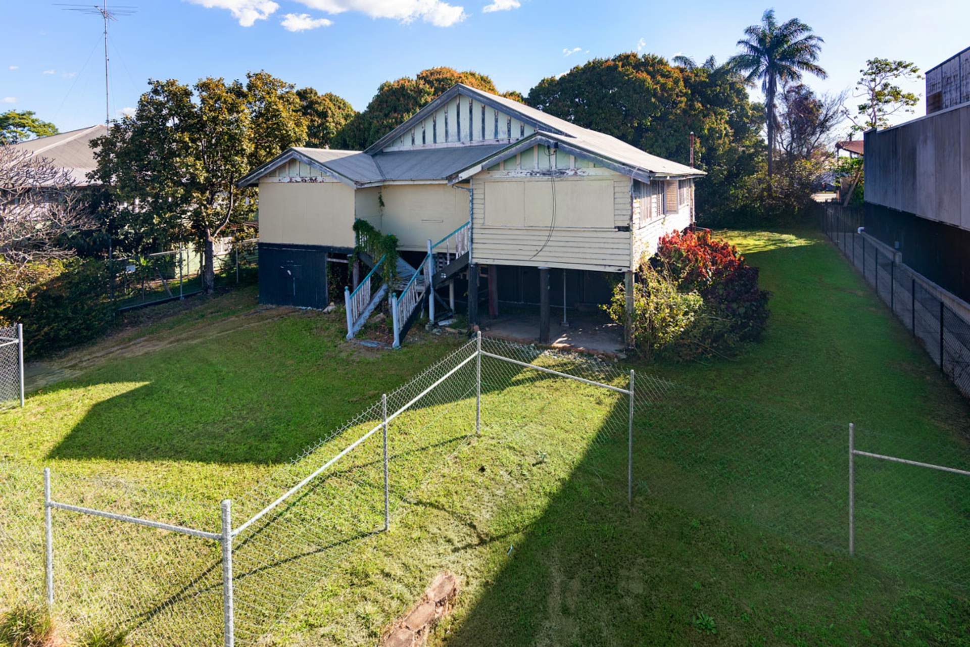 916 Sandgate Road — photo from LJ Hooker Clayfield