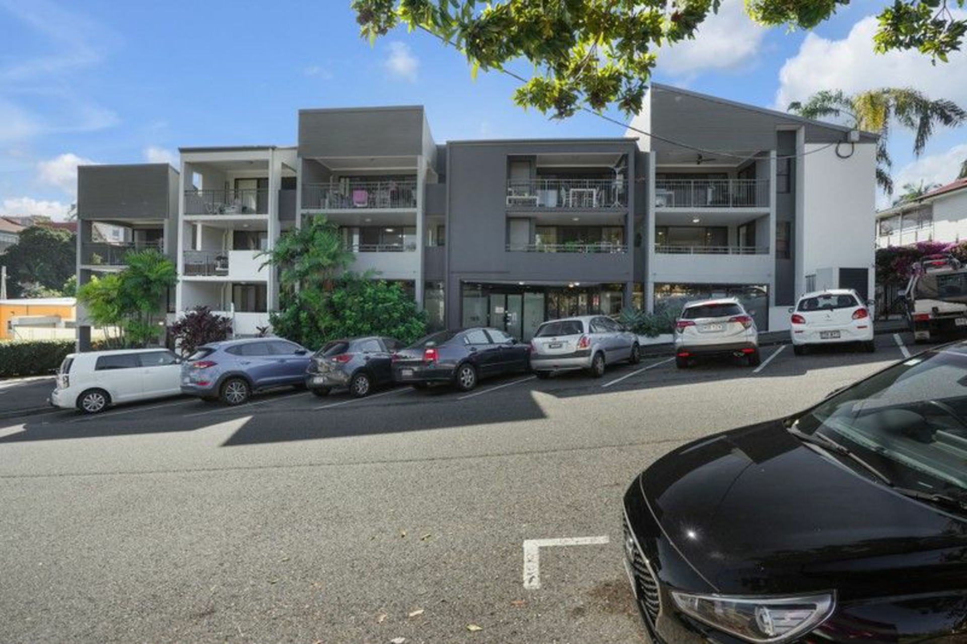 9/8 Catherine Street, WOOLLOONGABBA
