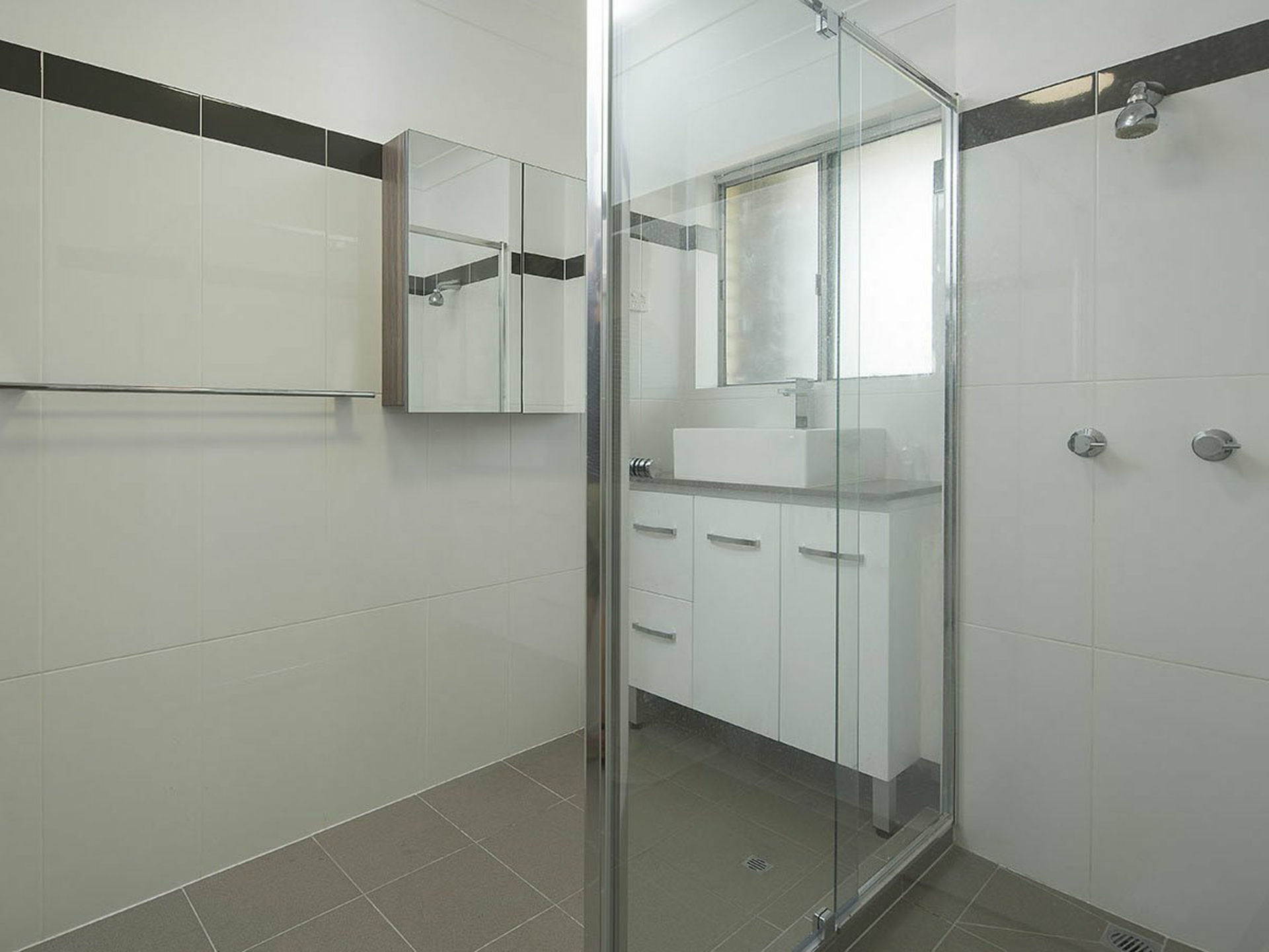 5/41 Queens Road, CLAYFIELD