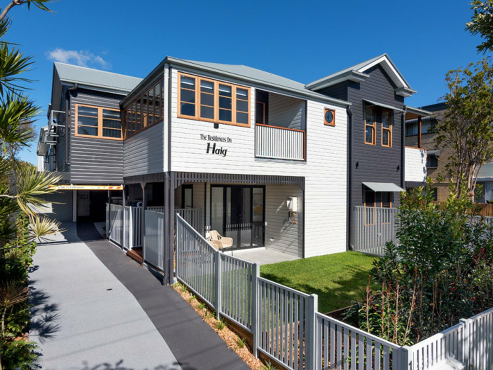 4/17 Haig Street — photo from LJ Hooker Clayfield